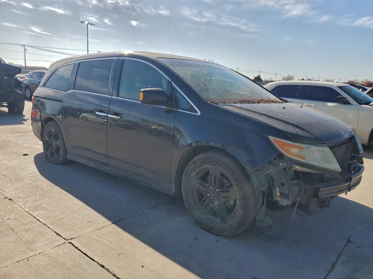 2011 Honda Odyssey Black vin: 5FNRL5H97BB028932