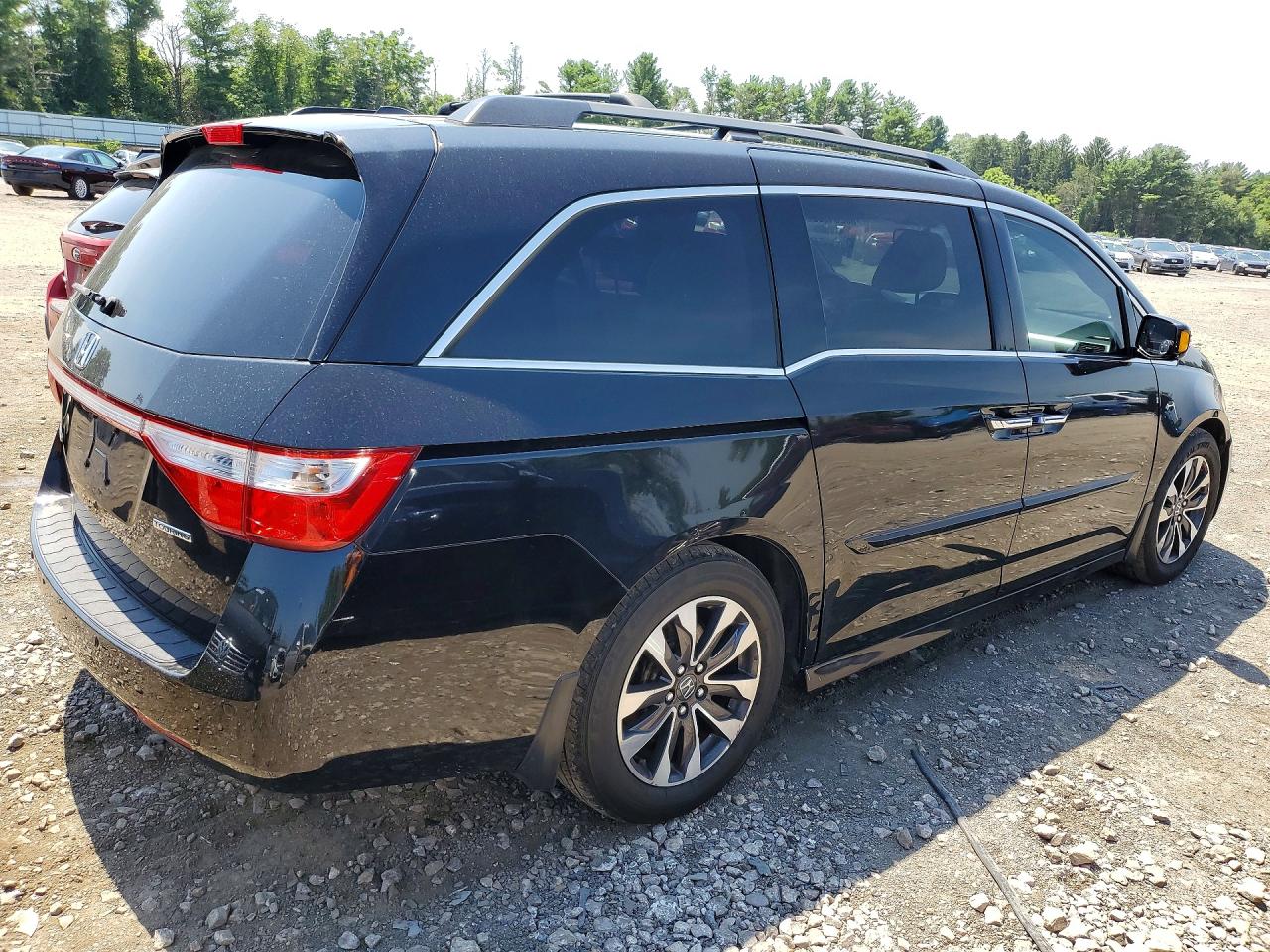 2011 Honda Odyssey Touring Black vin: 5FNRL5H97BB057234