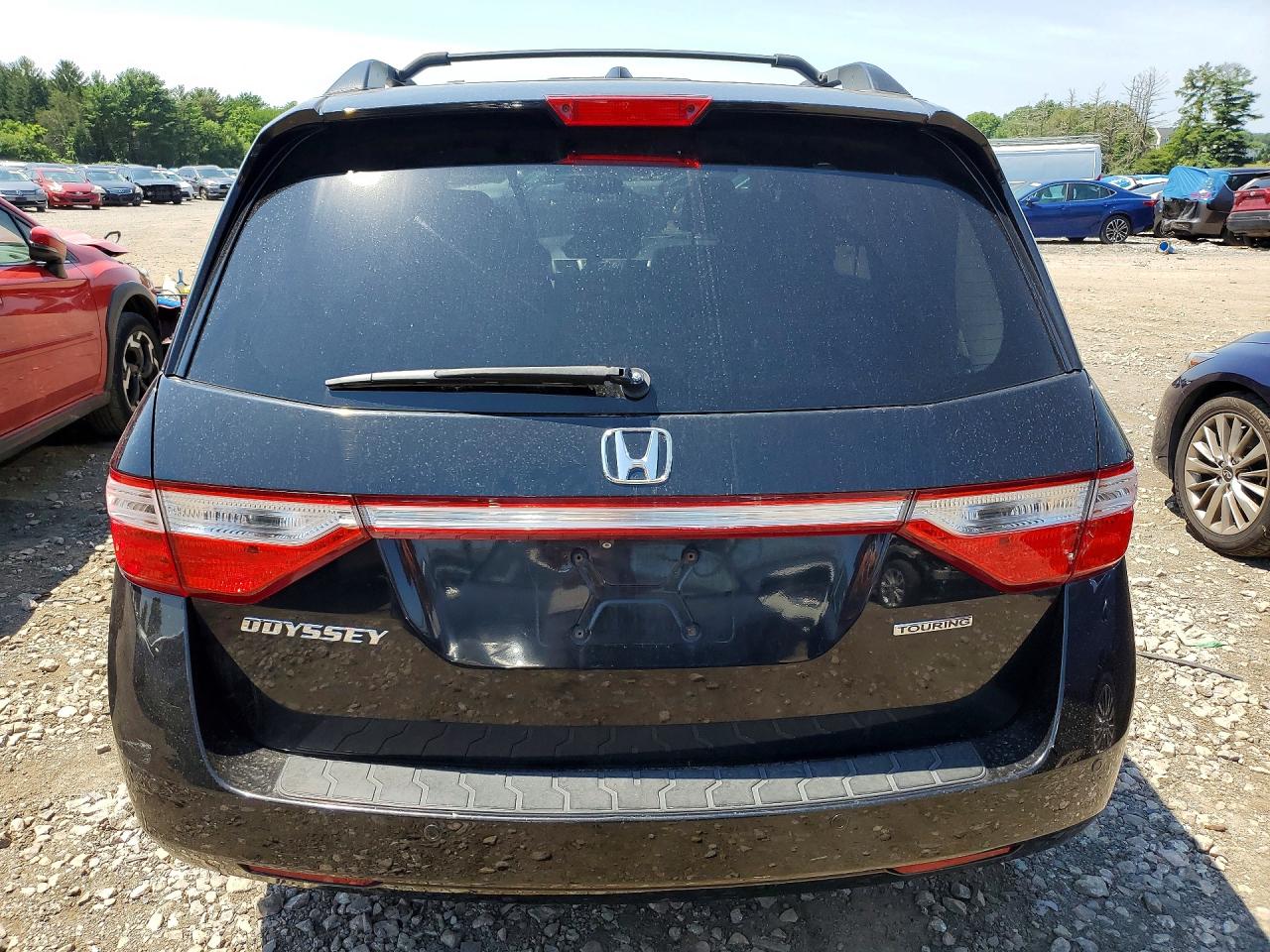 2011 Honda Odyssey Touring Black vin: 5FNRL5H97BB057234