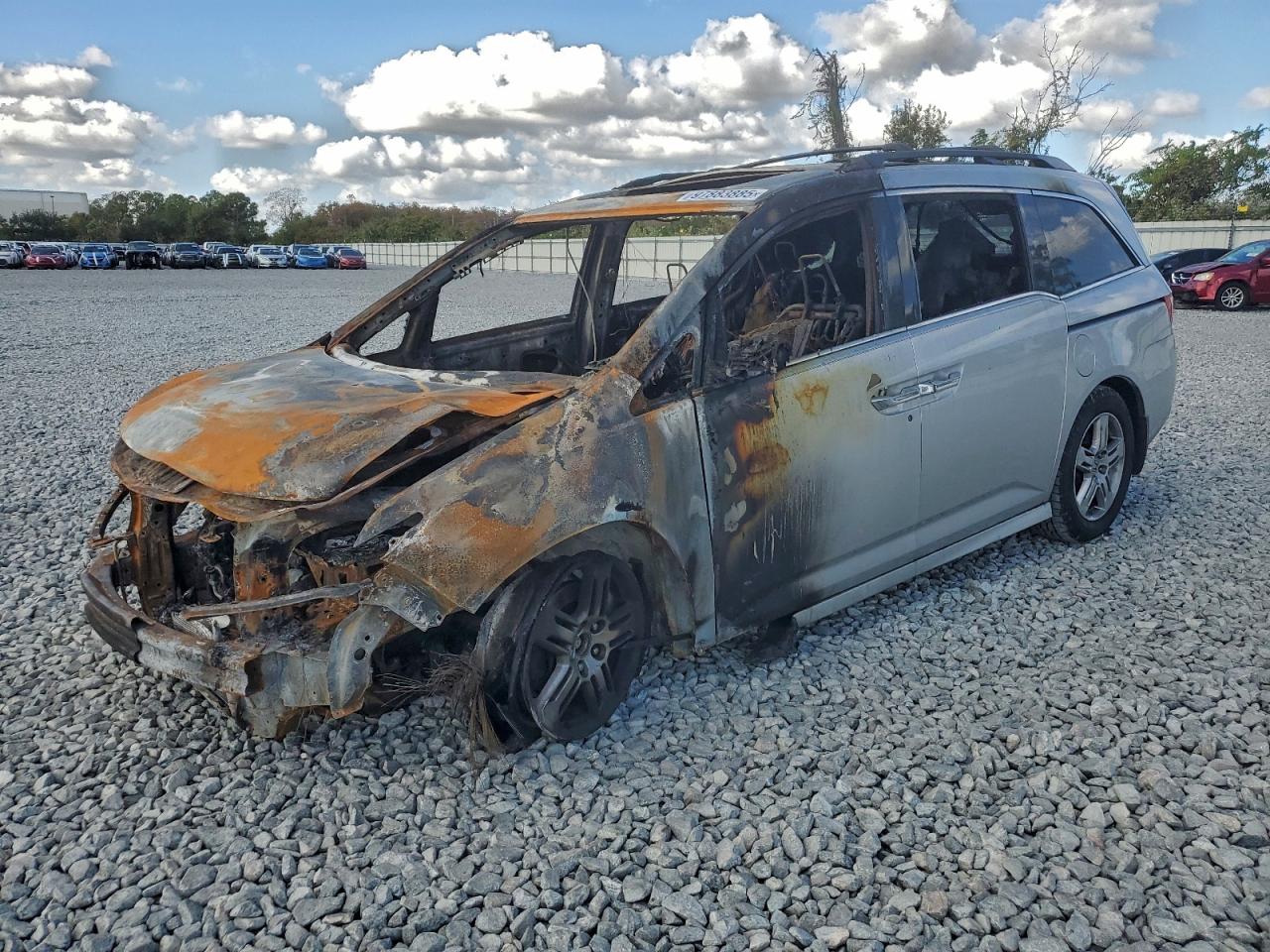 2011 Honda Odyssey Touring Burn vin: 5FNRL5H97BB076527