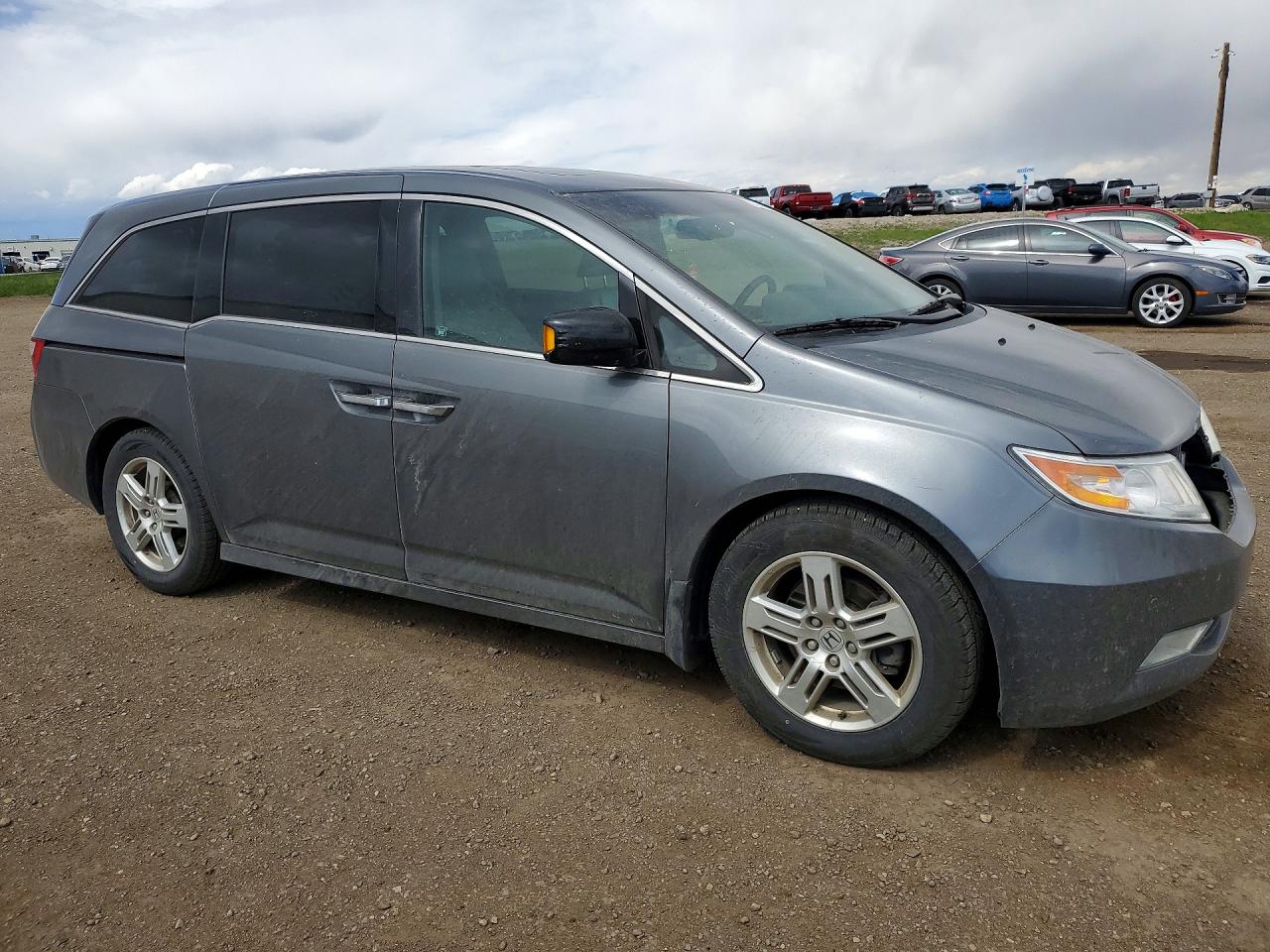 2011 Honda Odyssey Touring Gray vin: 5FNRL5H97BB508713