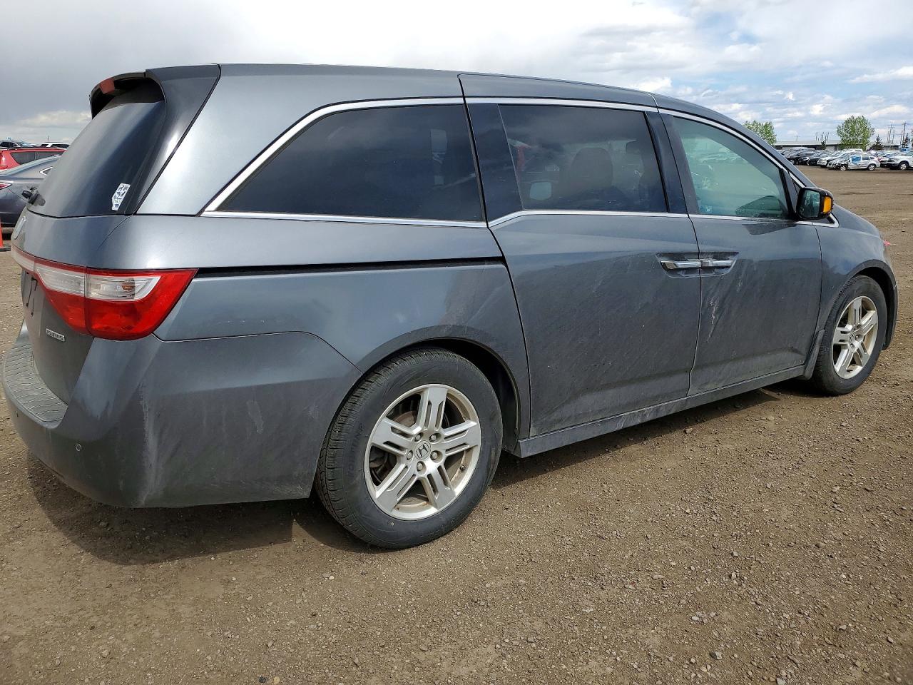 2011 Honda Odyssey Touring Gray vin: 5FNRL5H97BB508713