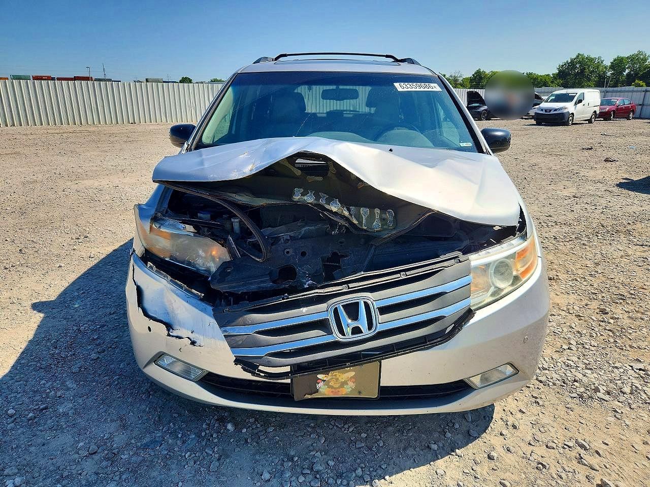 2012 Honda Odyssey Touring Silver vin: 5FNRL5H97CB007029