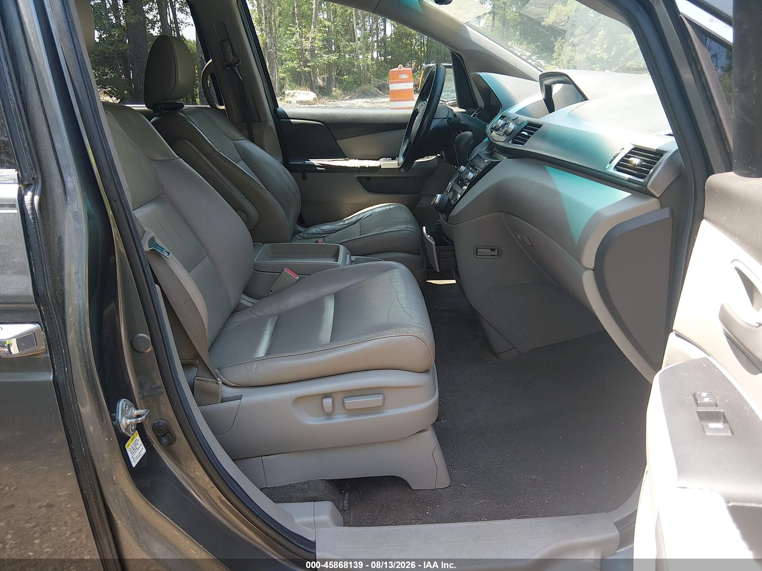 2012 Honda Odyssey Touring/touring Elite Gray vin: 5FNRL5H97CB015406