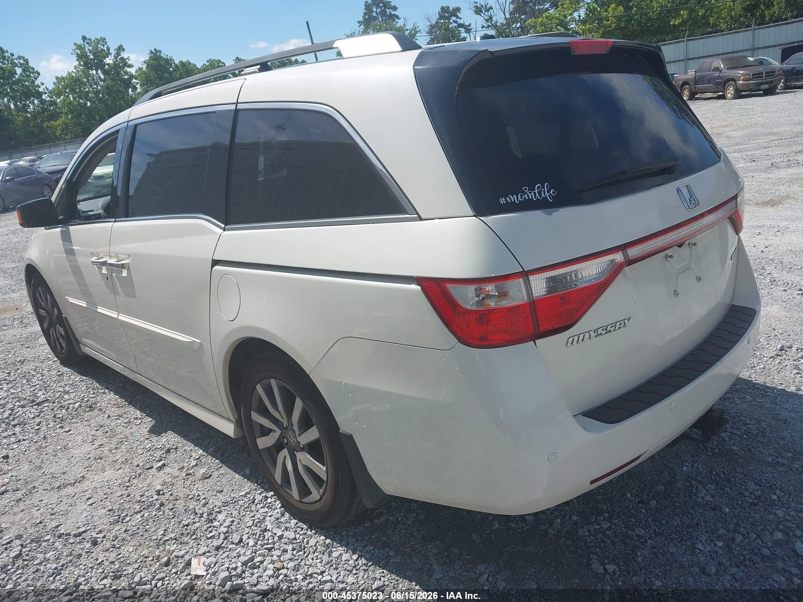 2012 Honda Odyssey Touring/touring Elite White vin: 5FNRL5H97CB077307