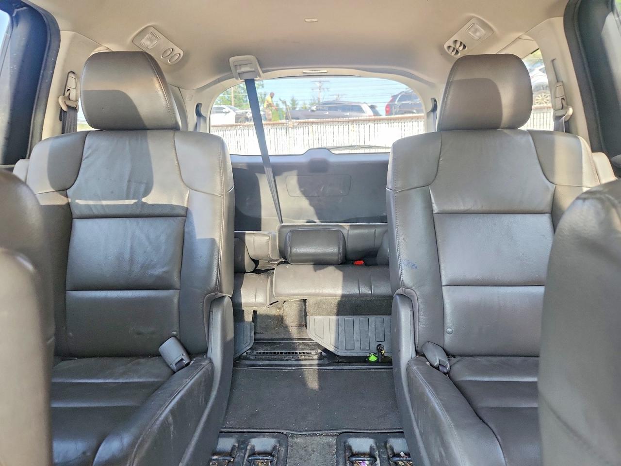 2012 Honda Odyssey Touring Black vin: 5FNRL5H97CB090963