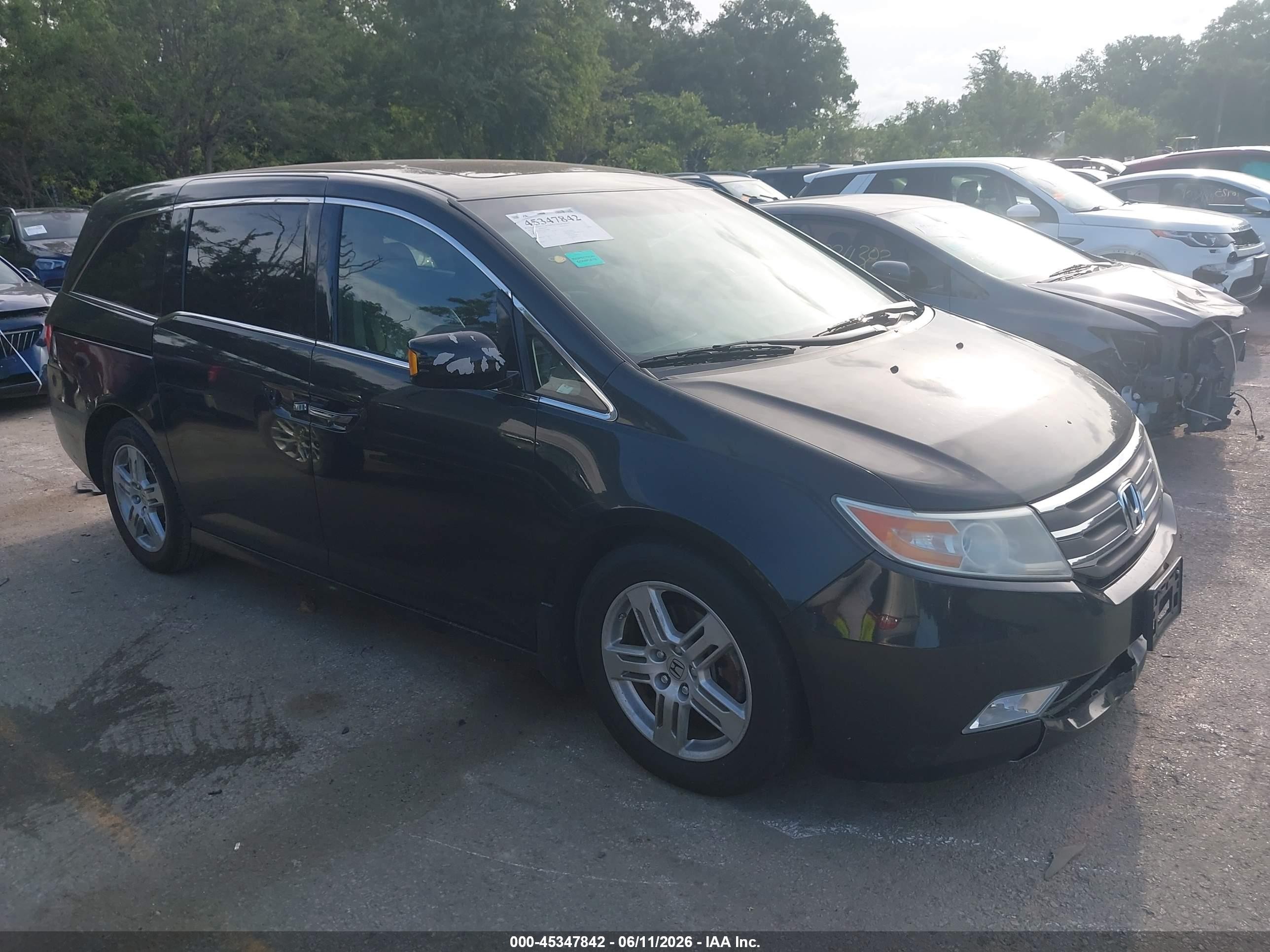 2013 Honda Odyssey Touring/touring Elite Black vin: 5FNRL5H97DB018498