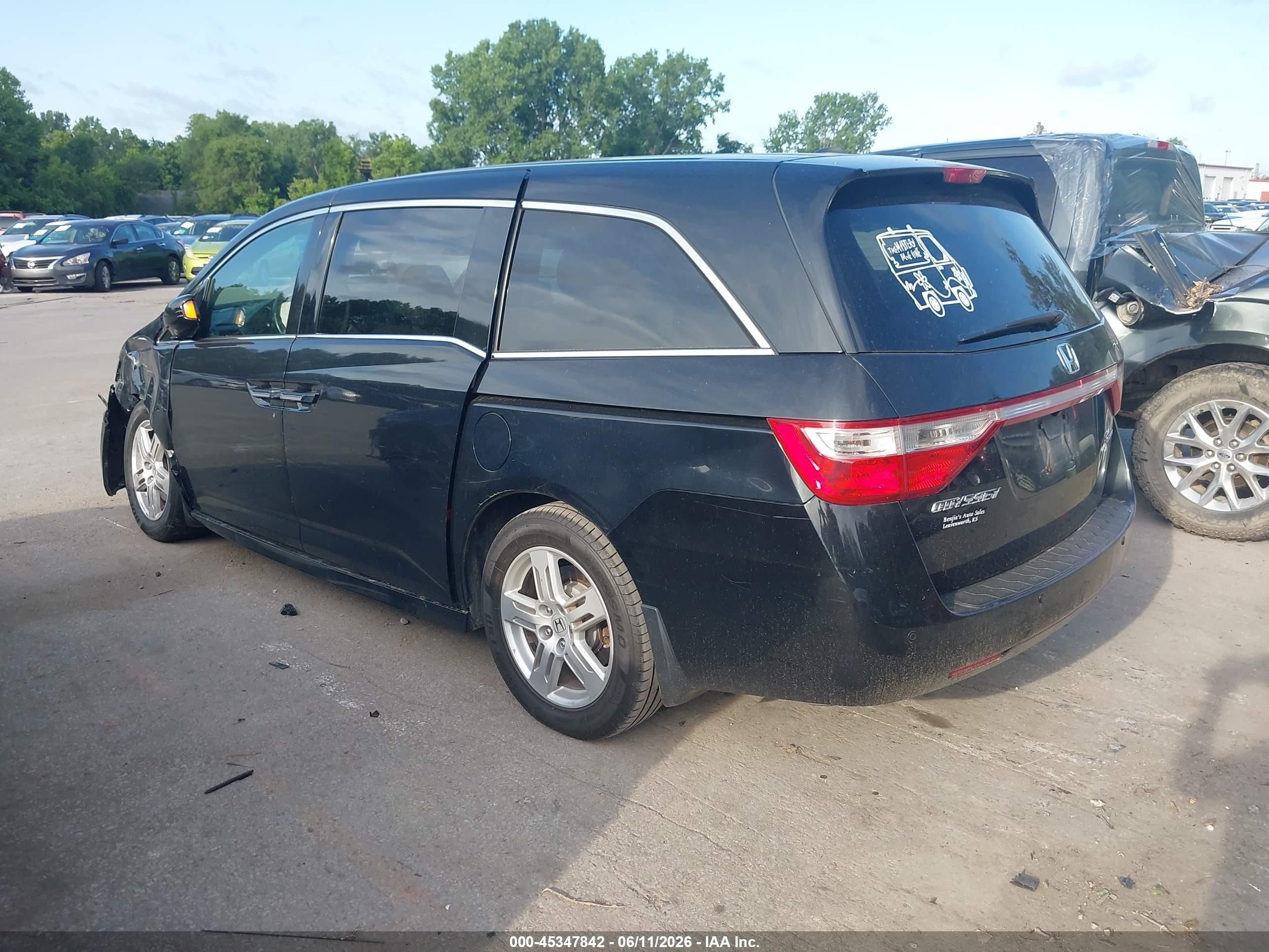 2013 Honda Odyssey Touring/touring Elite Black vin: 5FNRL5H97DB018498