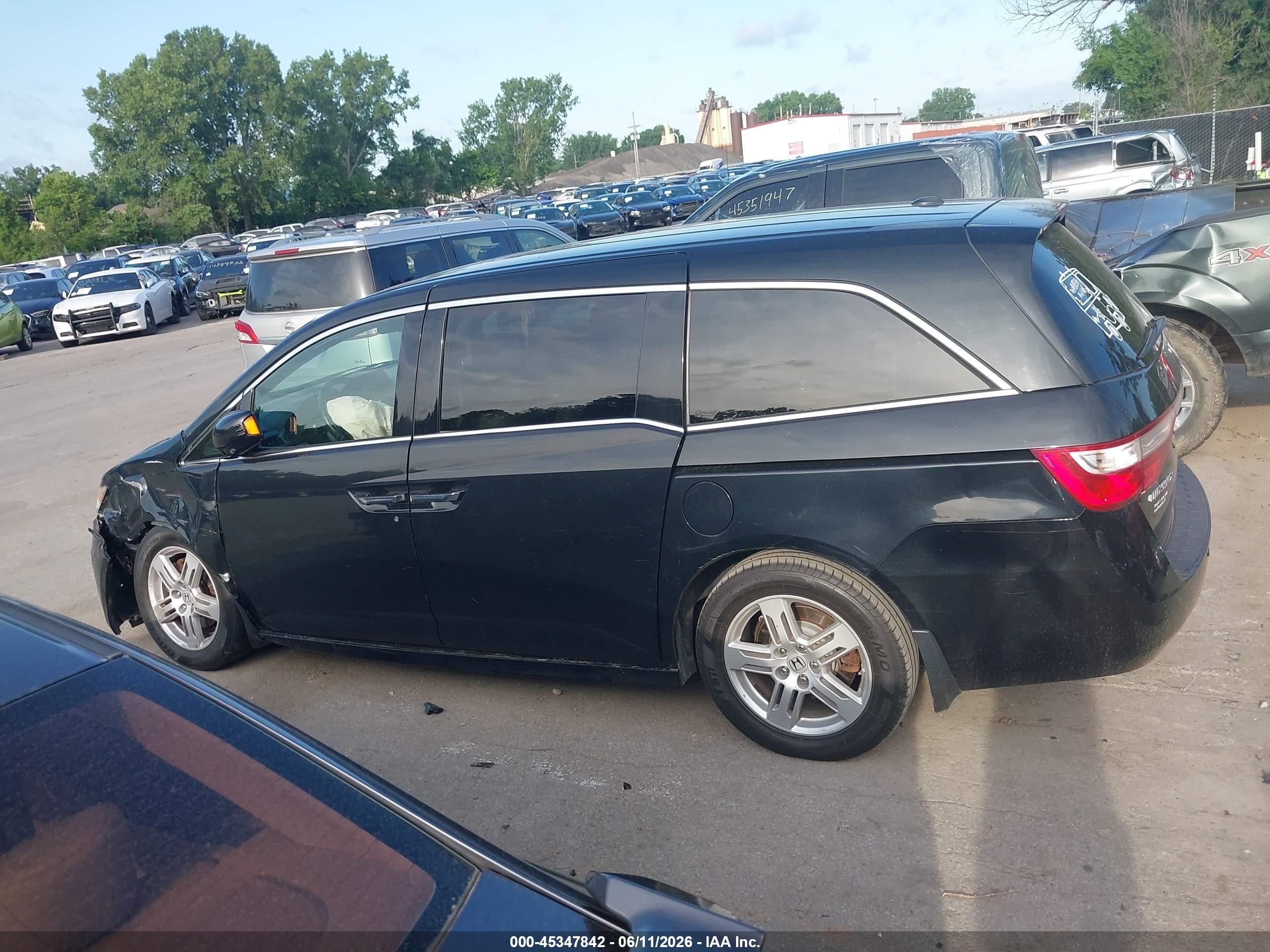 2013 Honda Odyssey Touring/touring Elite Black vin: 5FNRL5H97DB018498