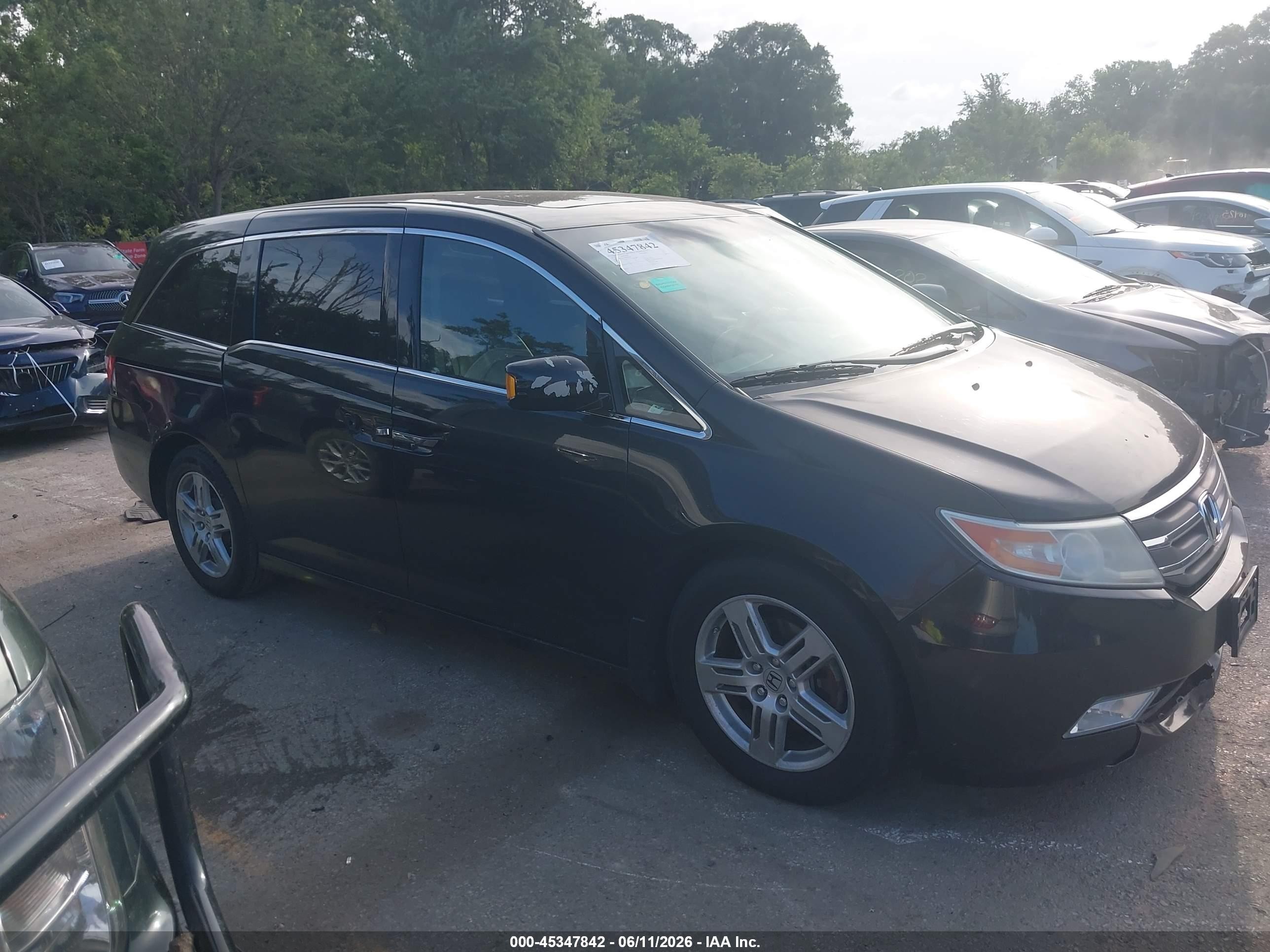 2013 Honda Odyssey Touring/touring Elite Black vin: 5FNRL5H97DB018498
