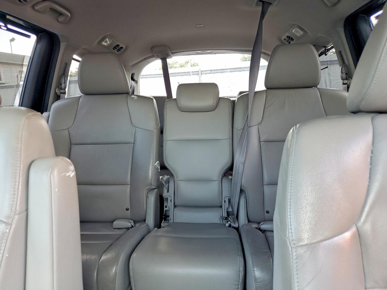 2013 Honda Odyssey Touring Gray vin: 5FNRL5H97DB029968
