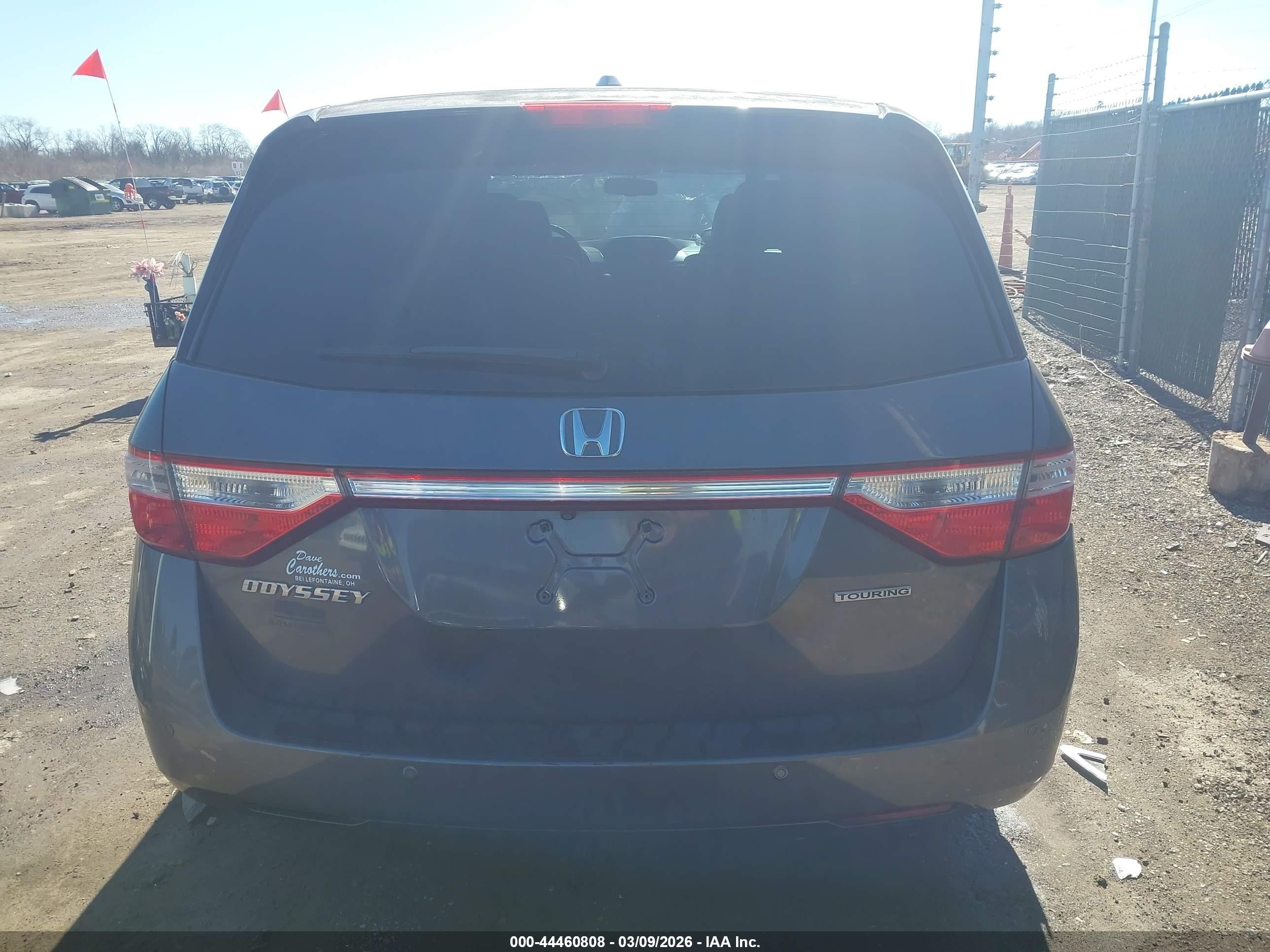2013 Honda Odyssey Touring/touring Elite Gray vin: 5FNRL5H97DB078619