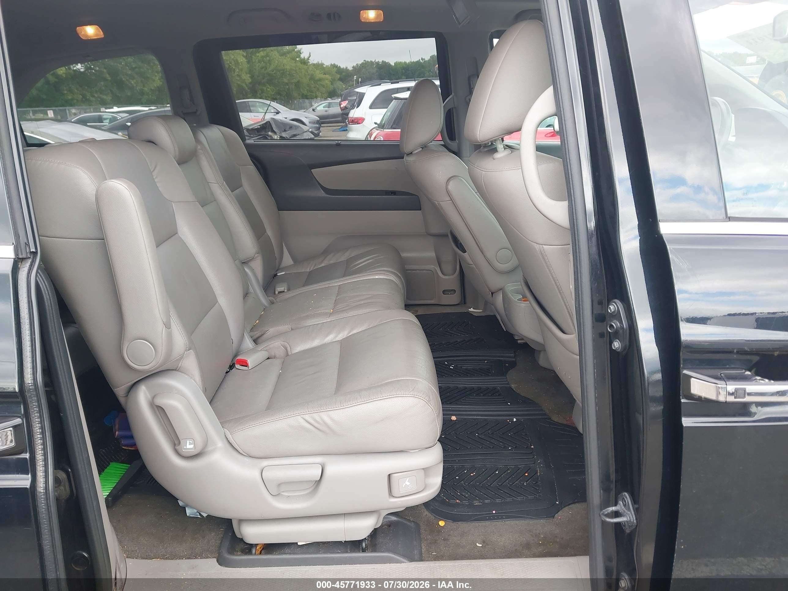 2014 Honda Odyssey Touring/touring Elite Черный vin: 5FNRL5H97EB025971