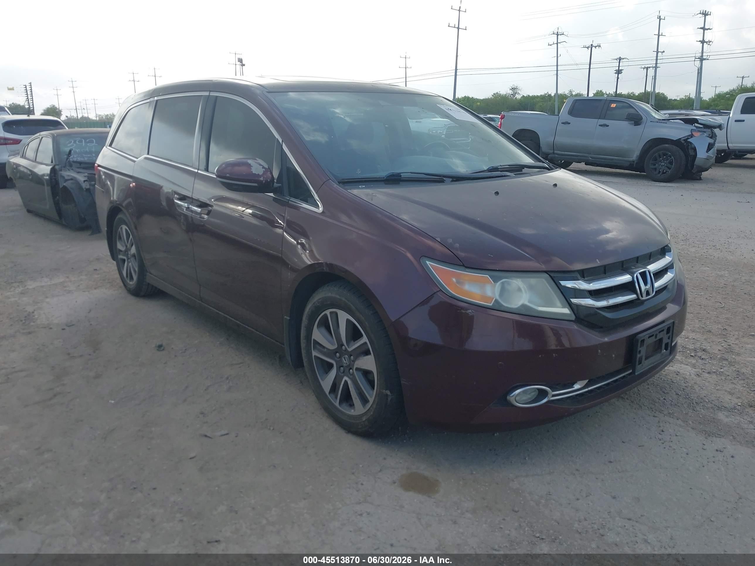 2014 Honda Odyssey Touring/touring Elite Maroon vin: 5FNRL5H97EB026859