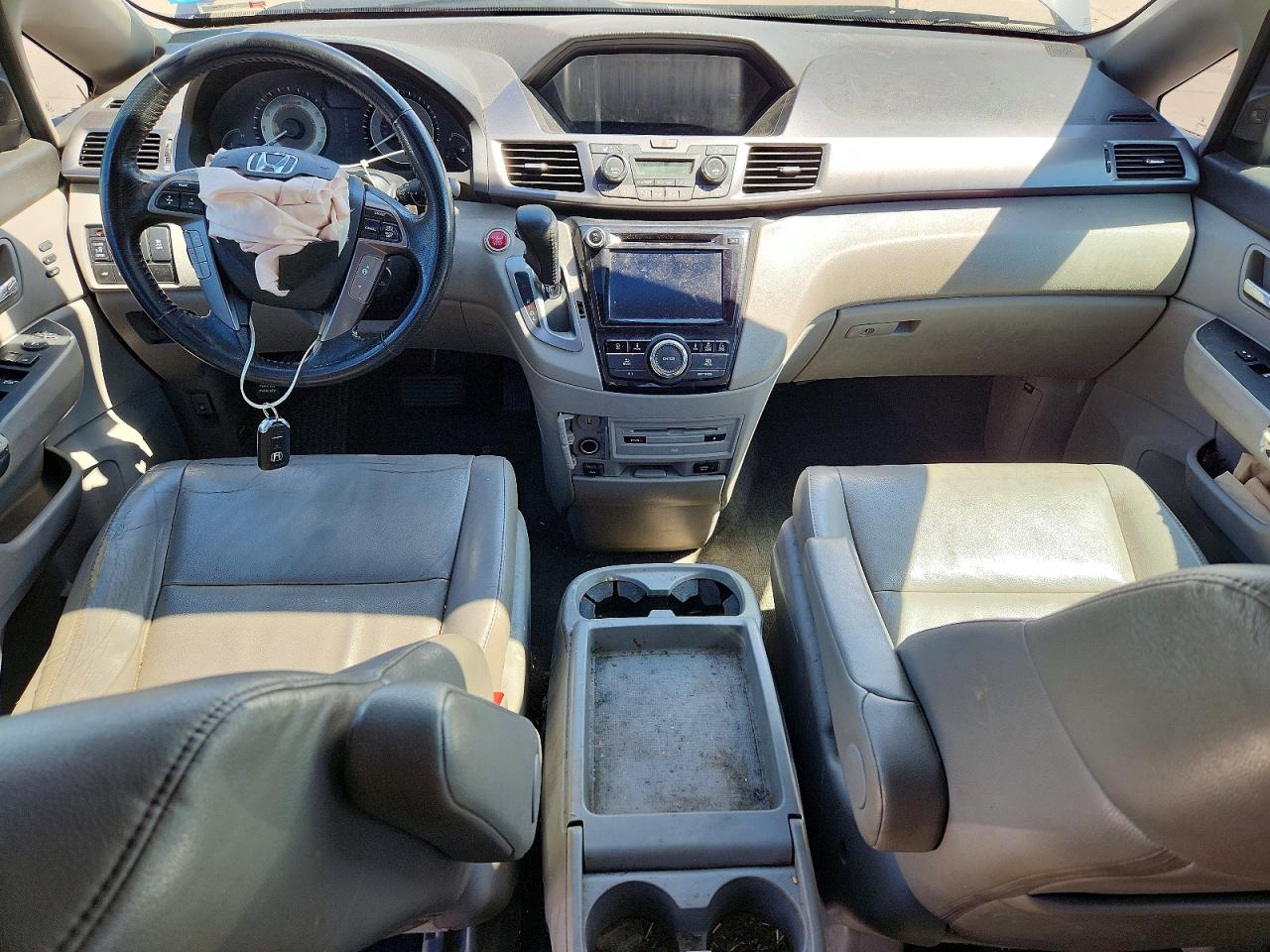 2014 Honda Odyssey Touring Gray vin: 5FNRL5H97EB041894