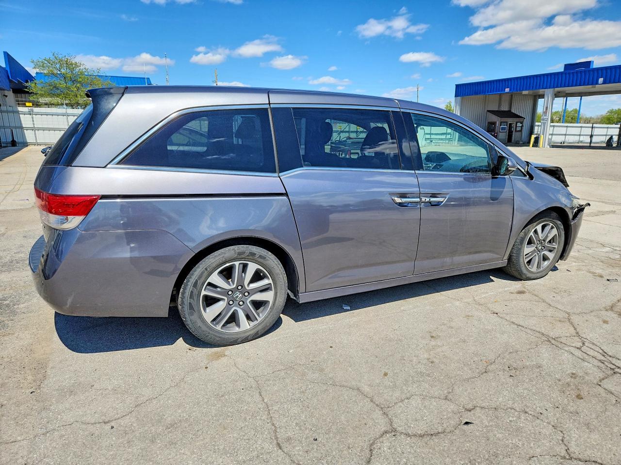 2014 Honda Odyssey Touring Gray vin: 5FNRL5H97EB041894
