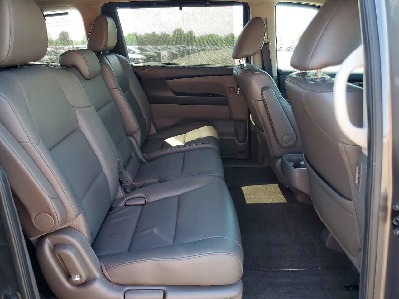 2014 Honda Odyssey Touring Charcoal vin: 5FNRL5H97EB074295