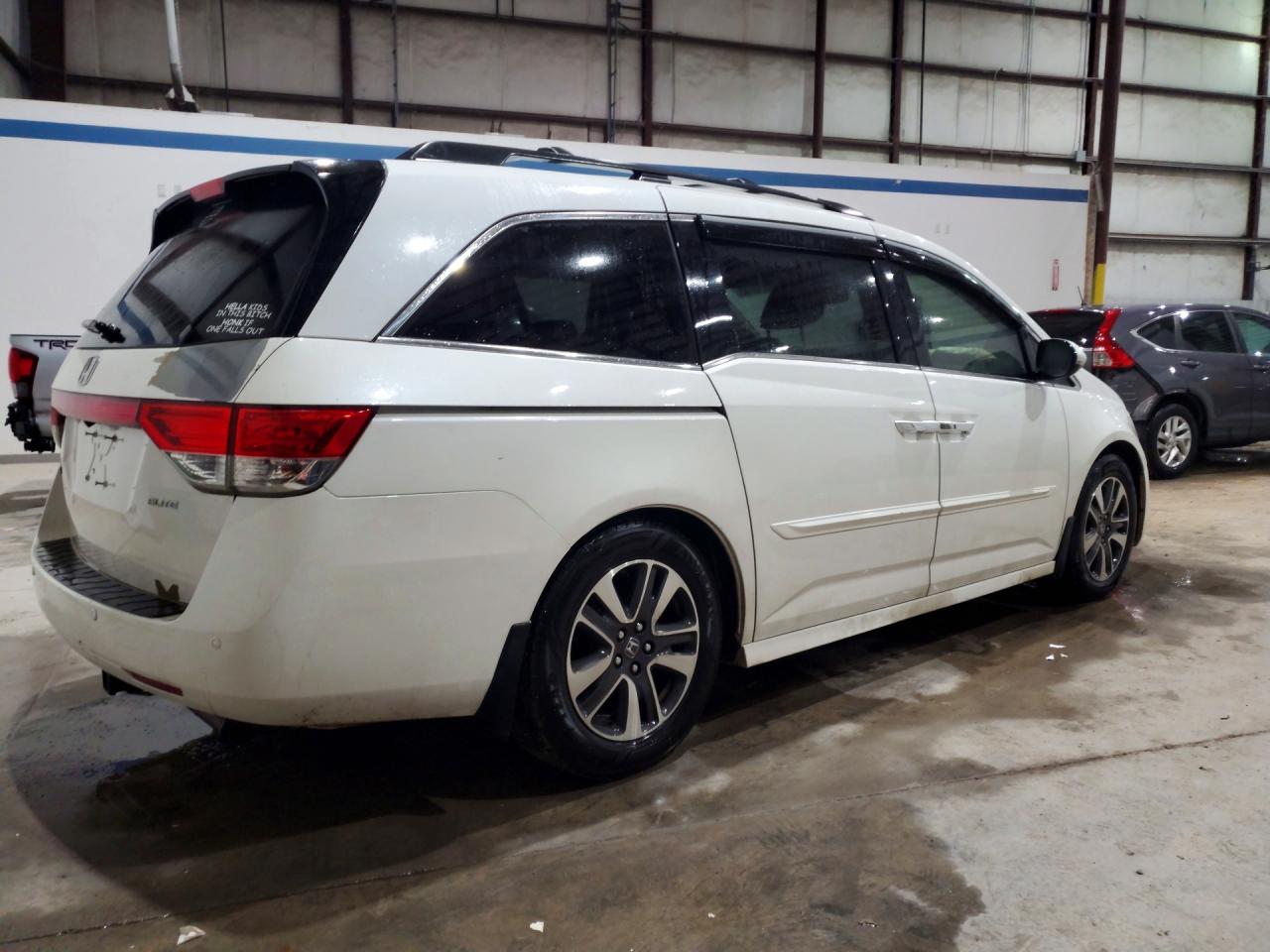 2014 Honda Odyssey Touring/touring Elite White vin: 5FNRL5H97EB093915