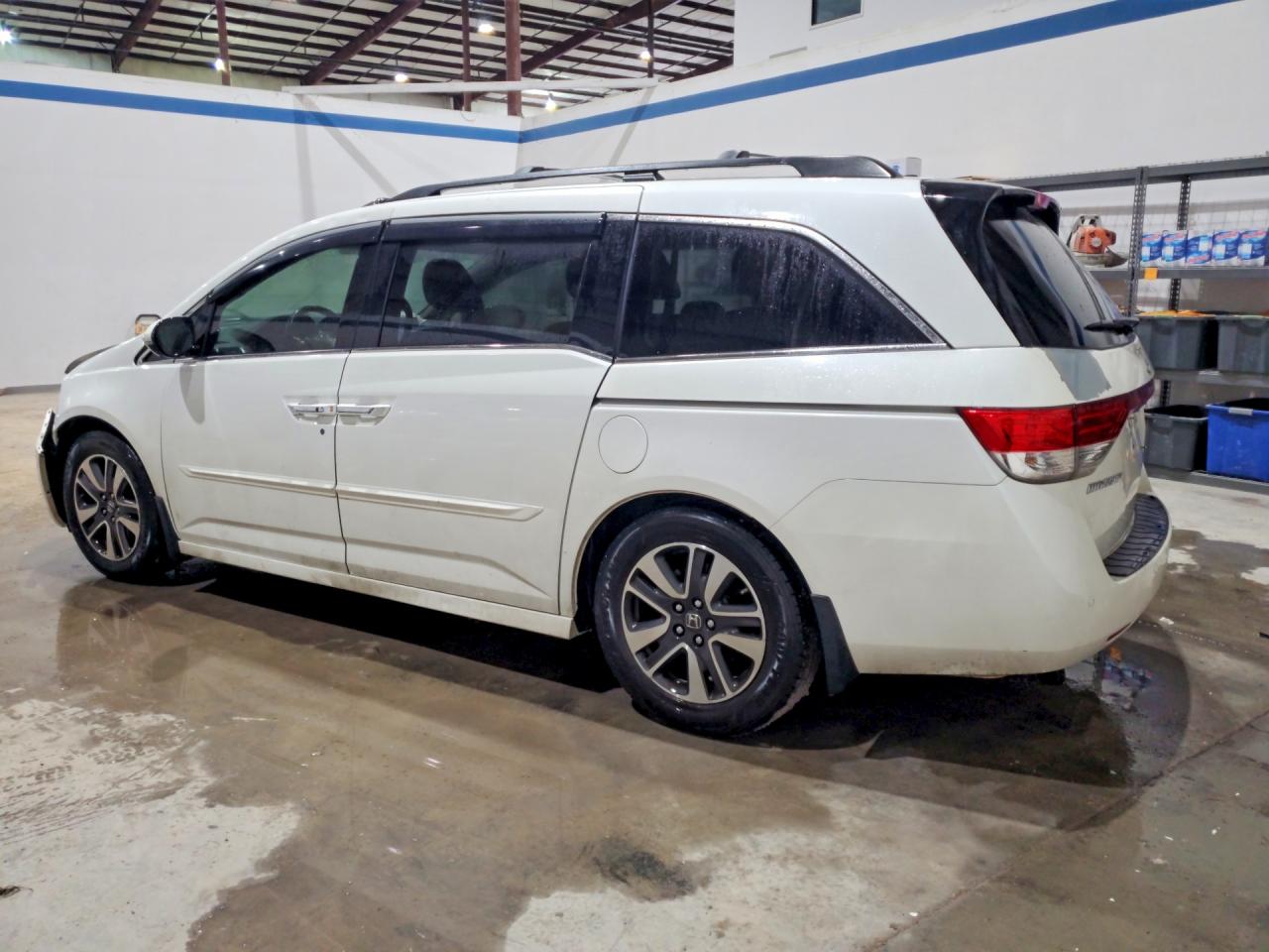 2014 Honda Odyssey Touring/touring Elite White vin: 5FNRL5H97EB093915