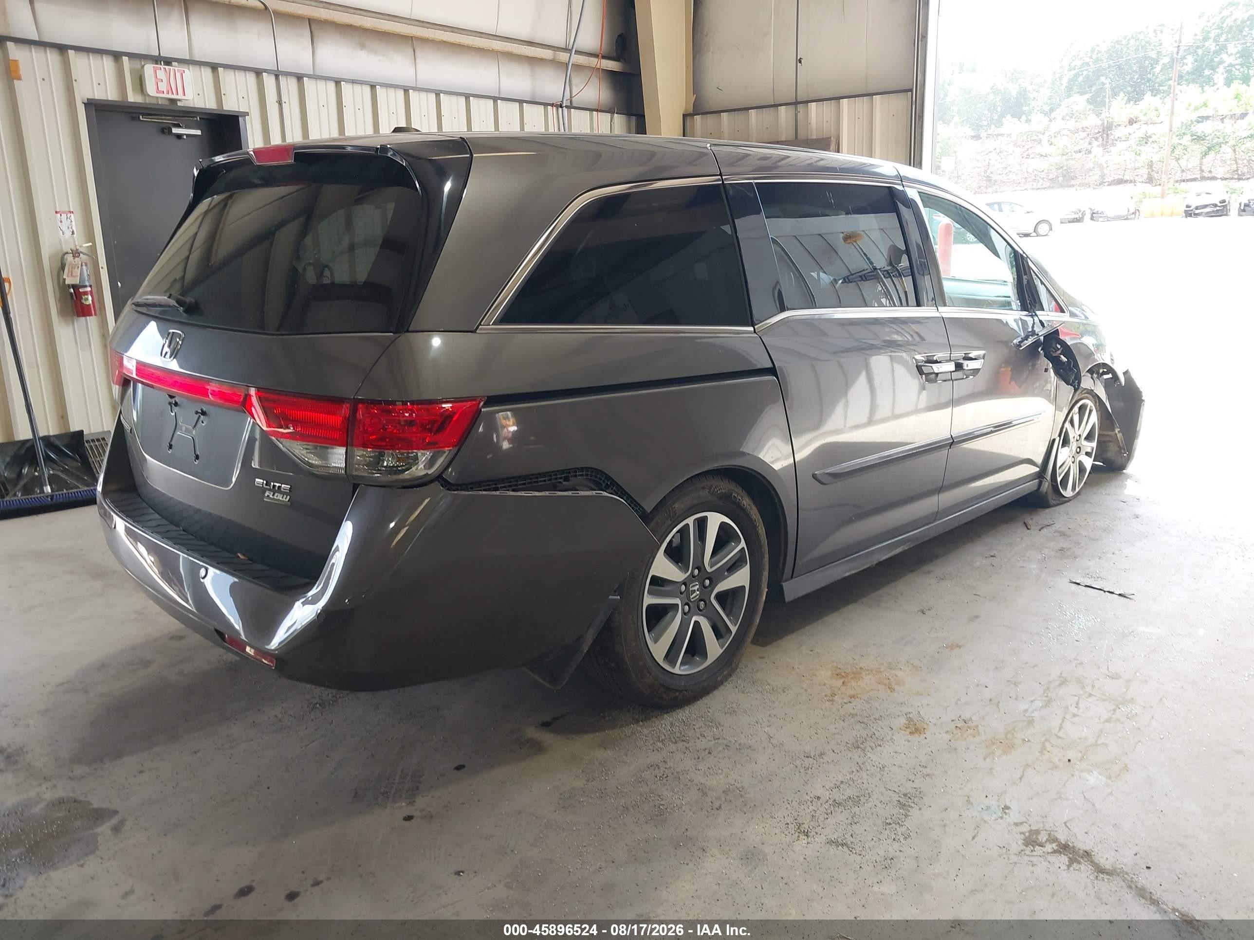 2015 Honda Odyssey Touring/touring Elite Gray vin: 5FNRL5H97FB015877