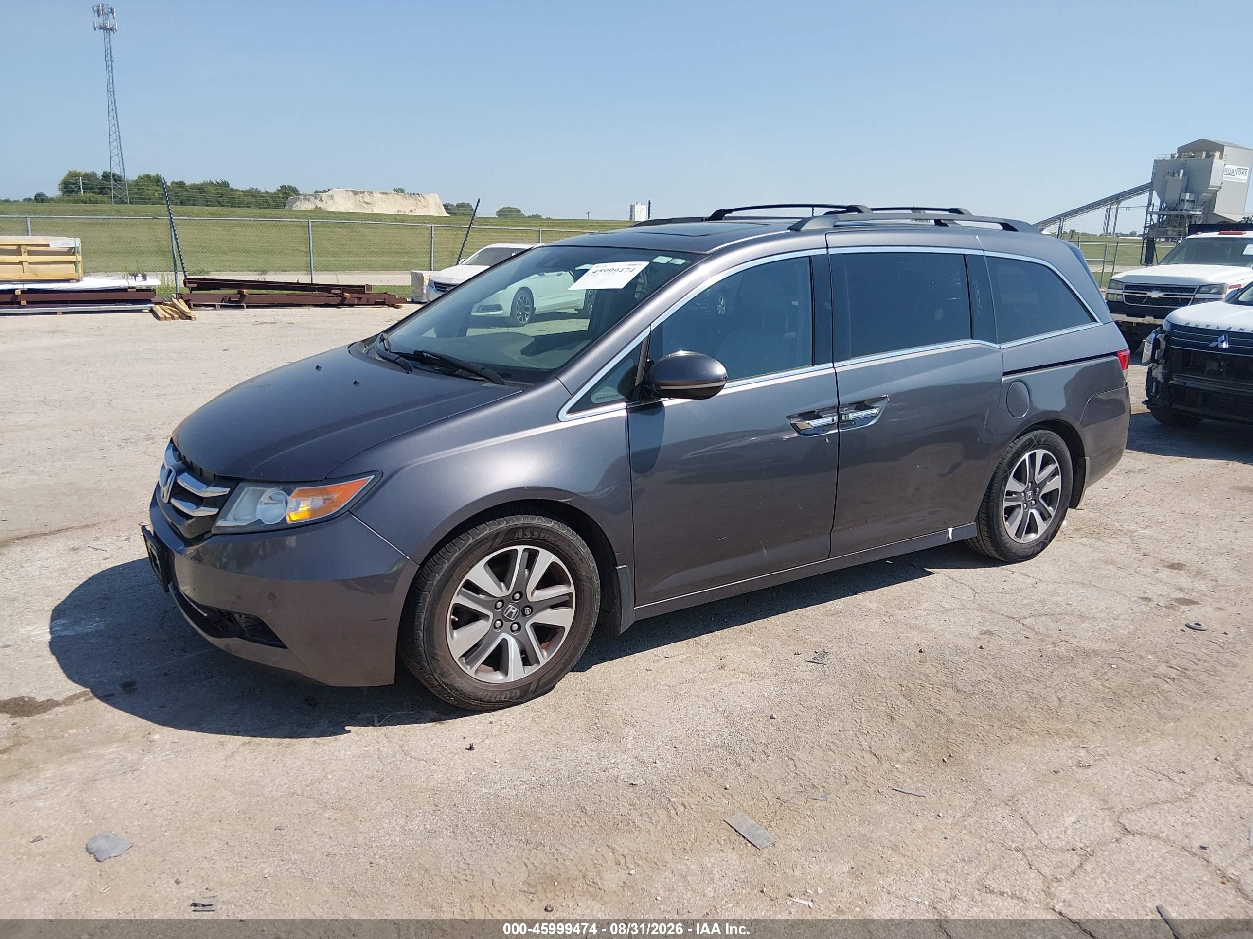 2015 Honda Odyssey Touring/touring Elite Gray vin: 5FNRL5H97FB022487