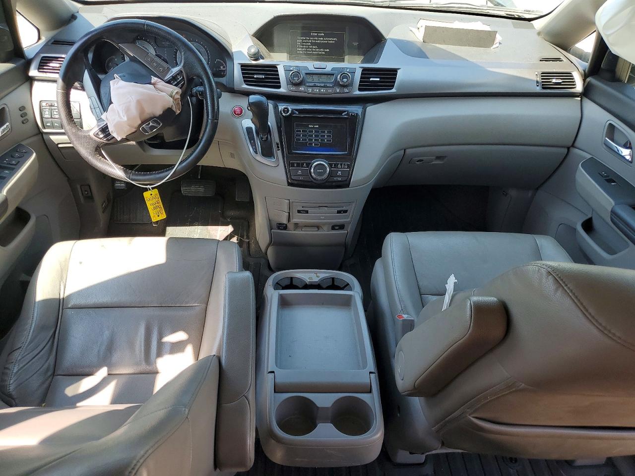 2015 Honda Odyssey Touring Black vin: 5FNRL5H97FB058793