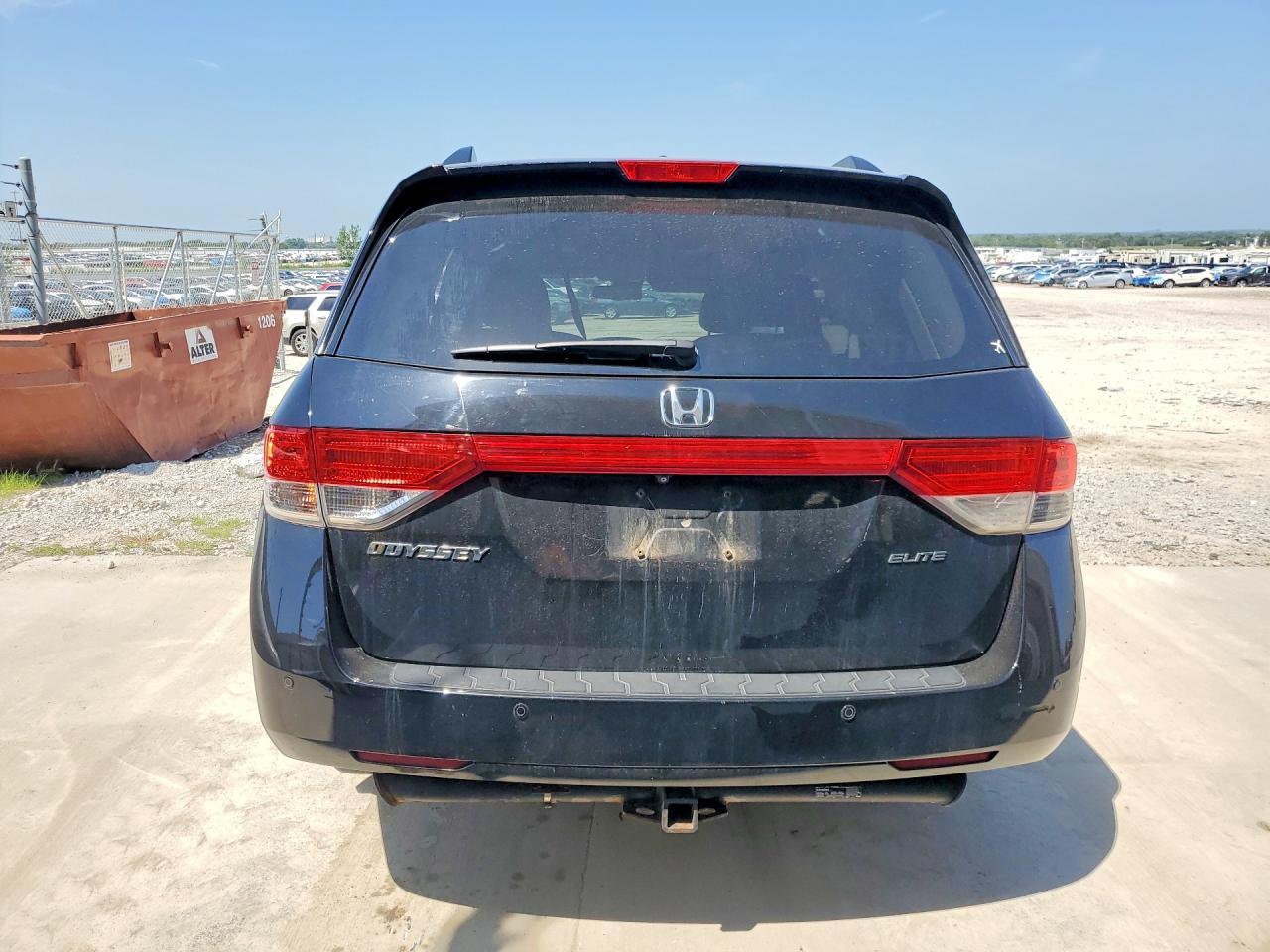 2015 Honda Odyssey Touring Black vin: 5FNRL5H97FB058793