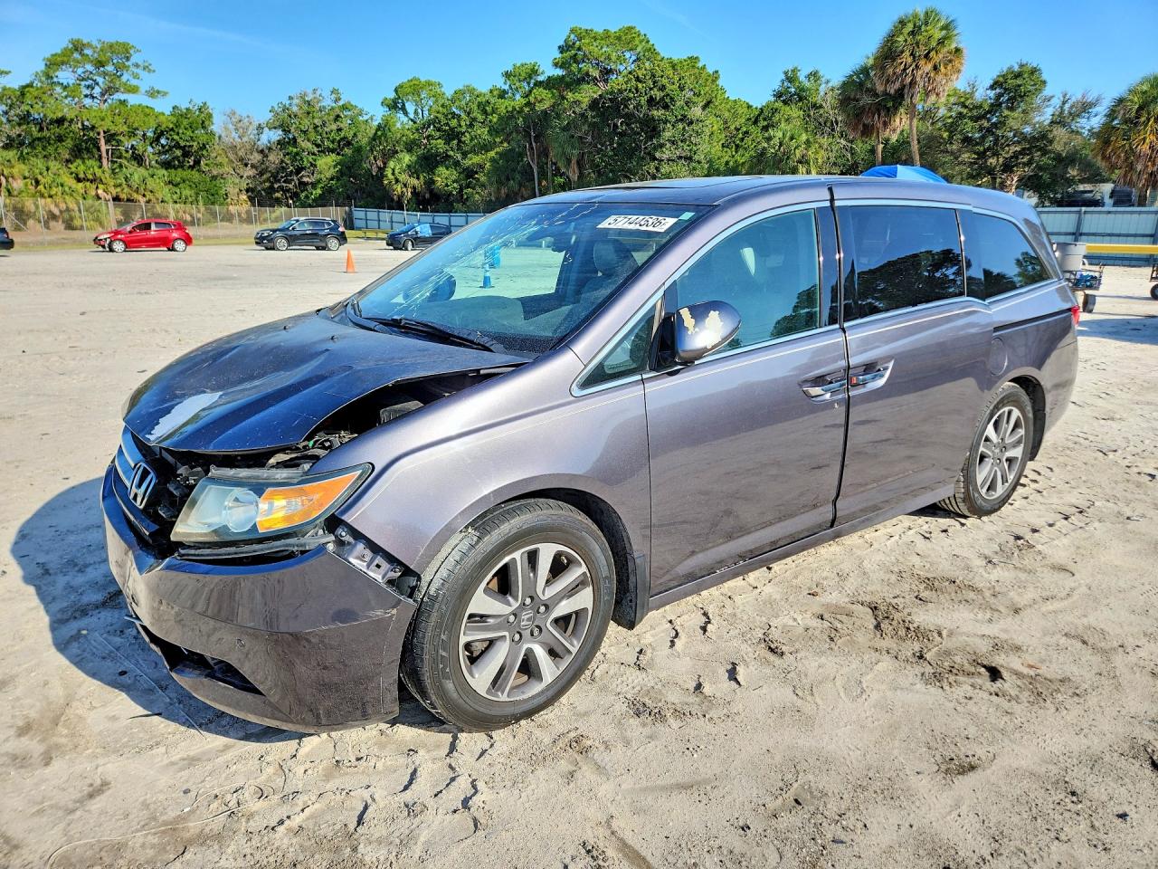 2015 Honda Odyssey Touring Gray vin: 5FNRL5H97FB070152