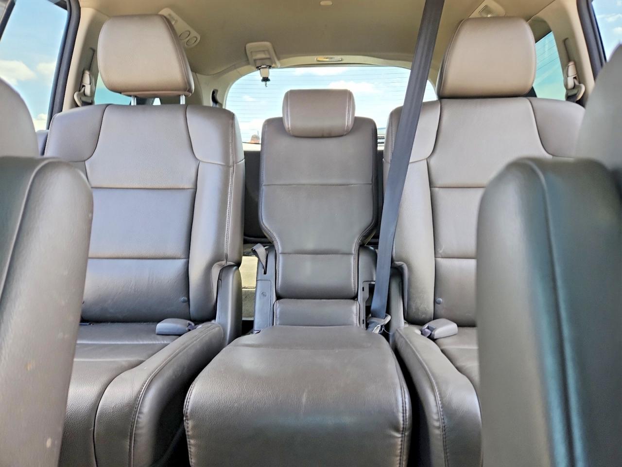 2015 Honda Odyssey Touring Gray vin: 5FNRL5H97FB090773
