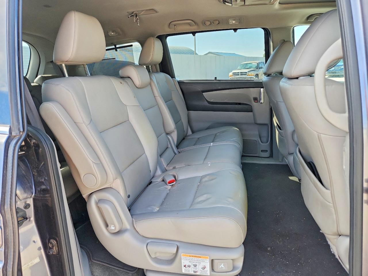 2015 Honda Odyssey Touring Gray vin: 5FNRL5H97FB093513