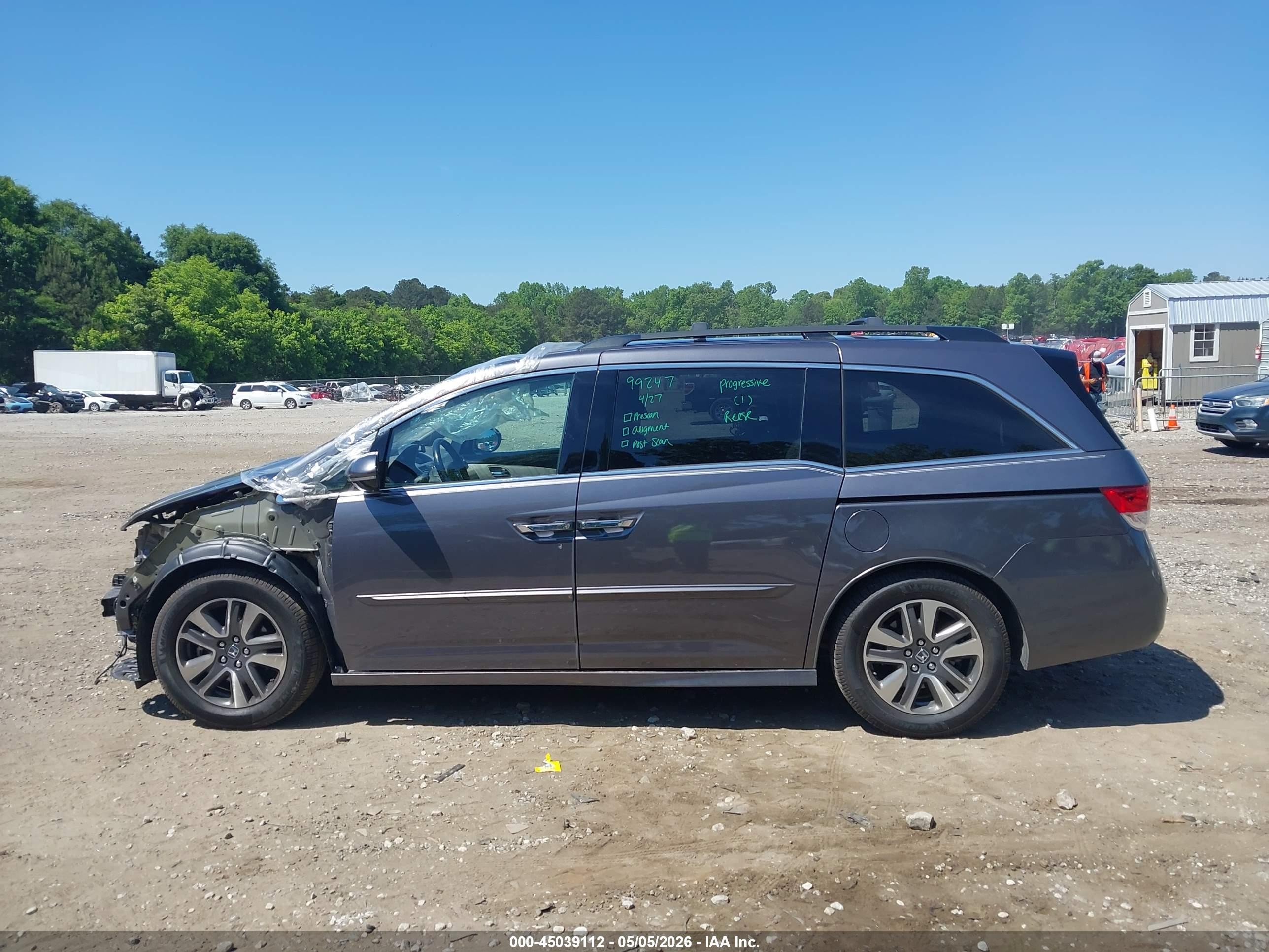 2015 Honda Odyssey Touring/touring Elite Gray vin: 5FNRL5H97FB096427
