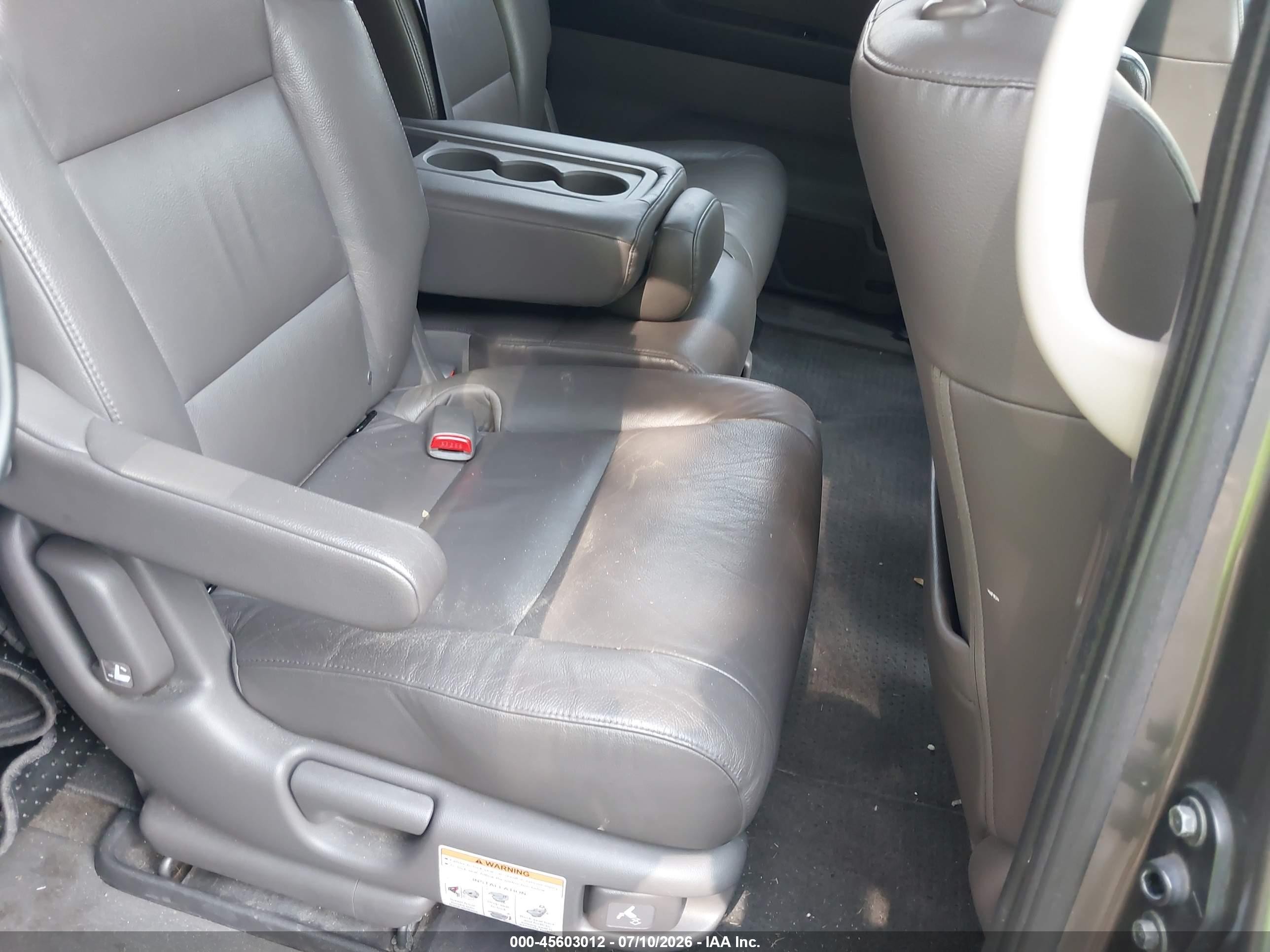 2011 Honda Odyssey Touring/touring Elite Gray vin: 5FNRL5H98BB008821