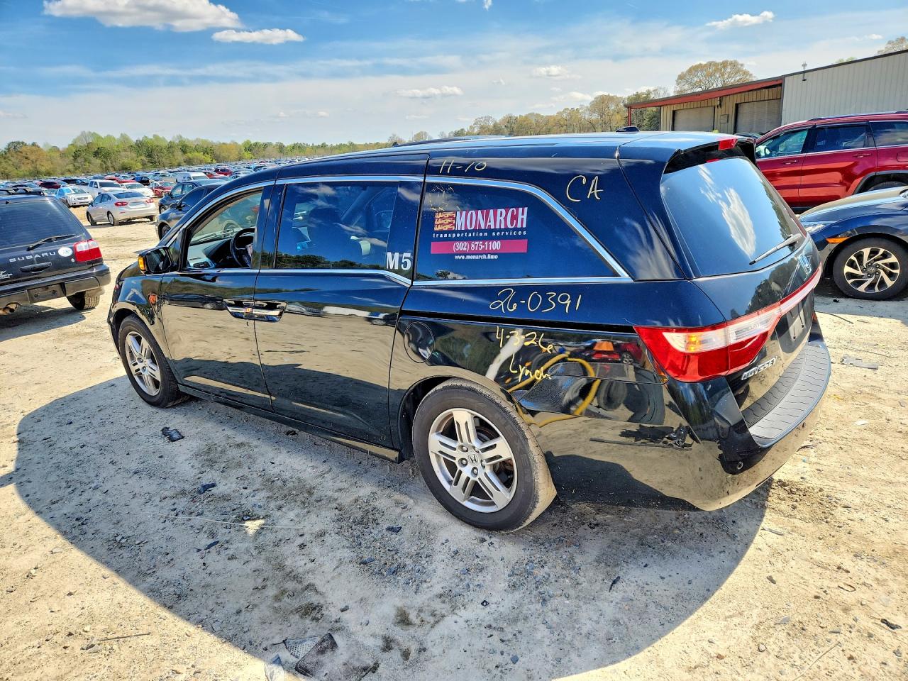 2011 Honda Odyssey Touring Черный vin: 5FNRL5H98BB027787