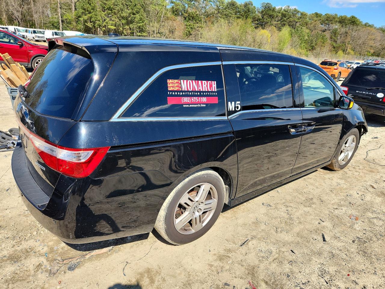 2011 Honda Odyssey Touring Черный vin: 5FNRL5H98BB027787