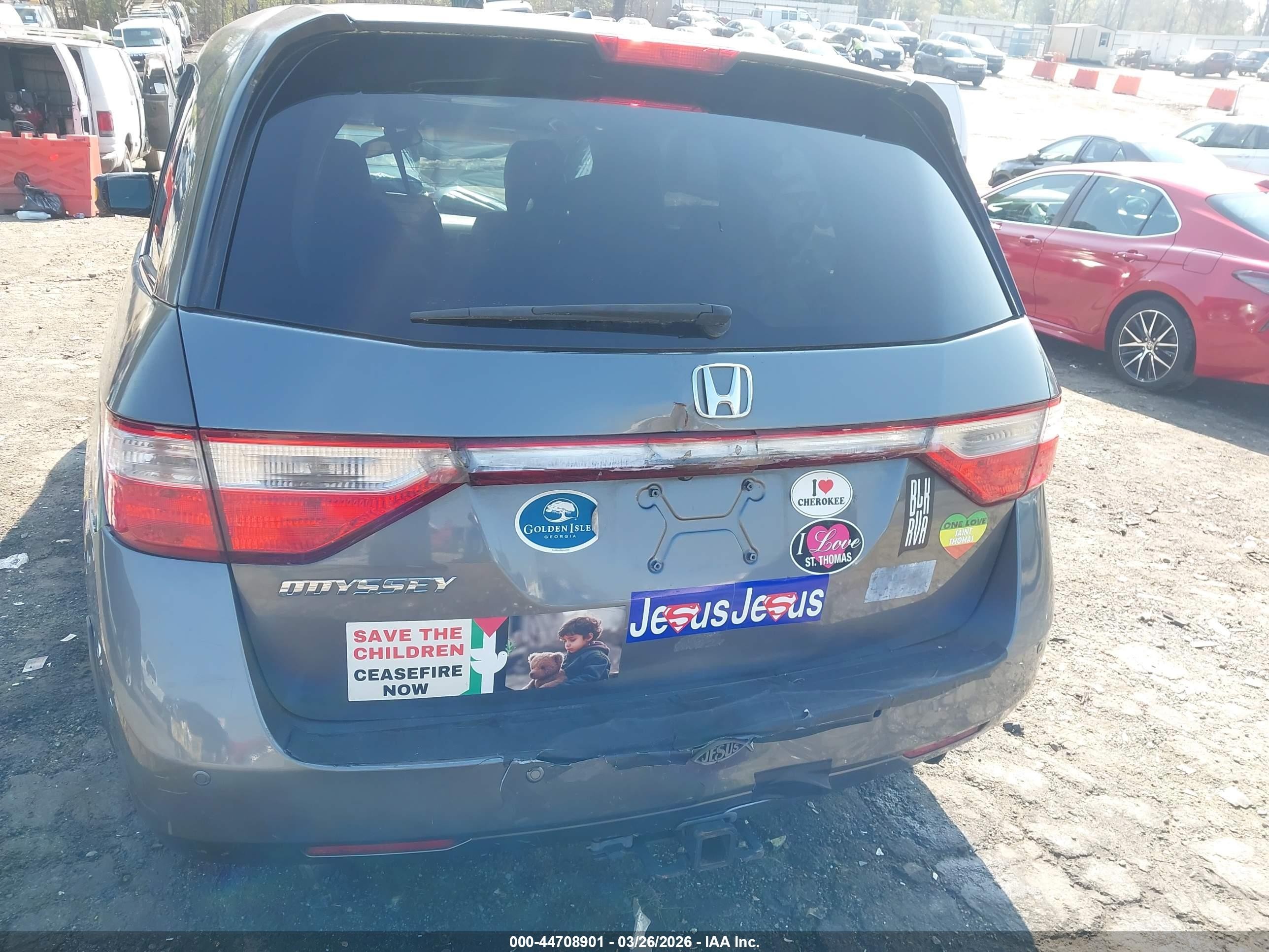 2011 Honda Odyssey Touring/touring Elite Gray vin: 5FNRL5H98BB036537