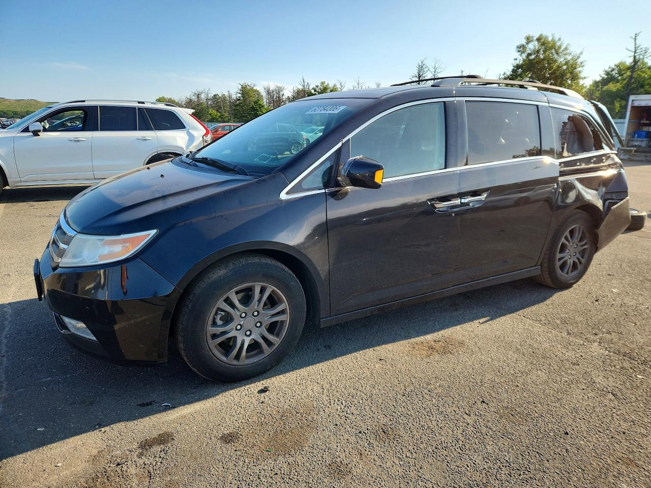 2011 Honda Odyssey Touring Black vin: 5FNRL5H98BB084779