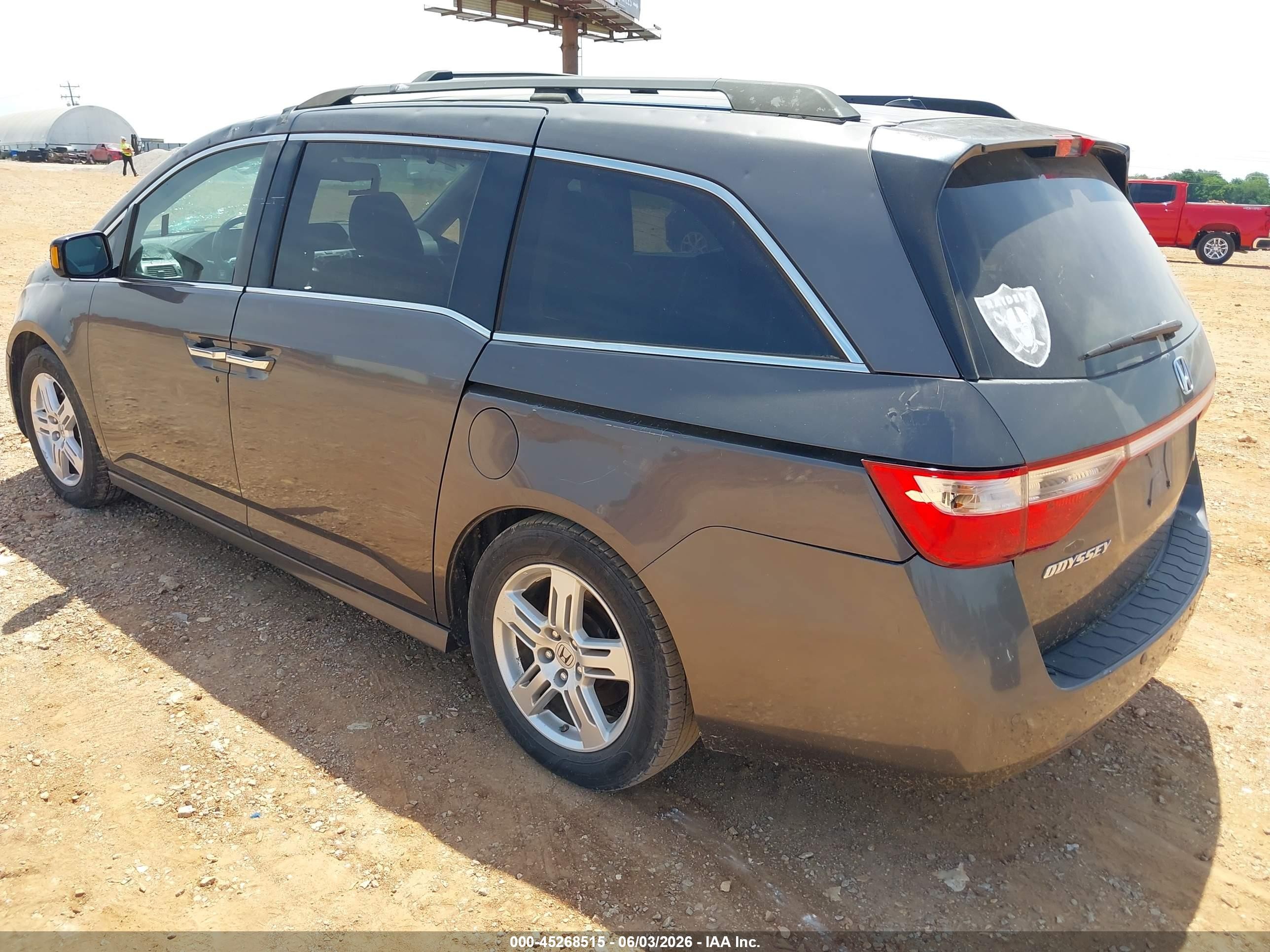 2012 Honda Odyssey Touring/touring Elite Gray vin: 5FNRL5H98CB006472