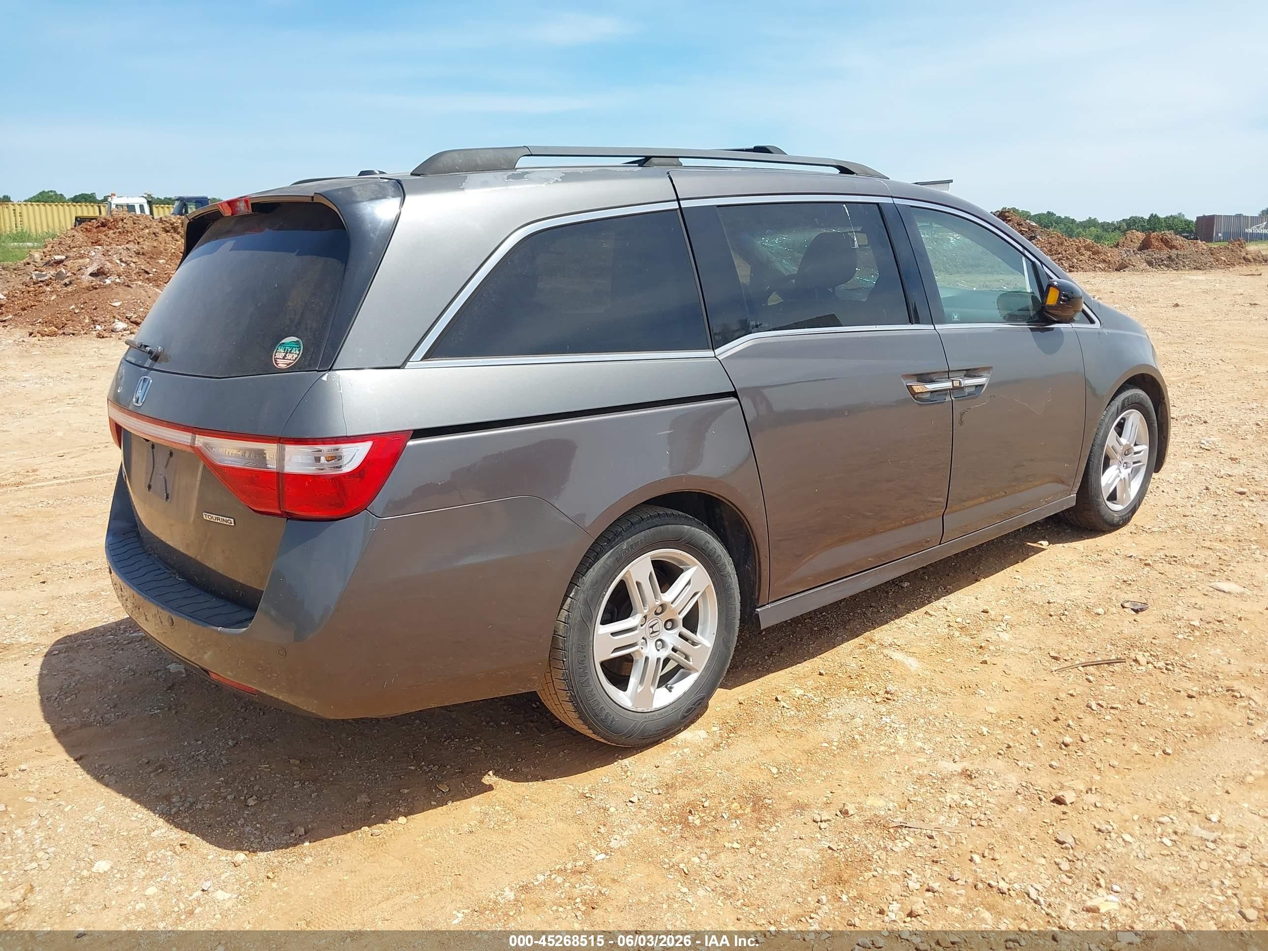 2012 Honda Odyssey Touring/touring Elite Gray vin: 5FNRL5H98CB006472