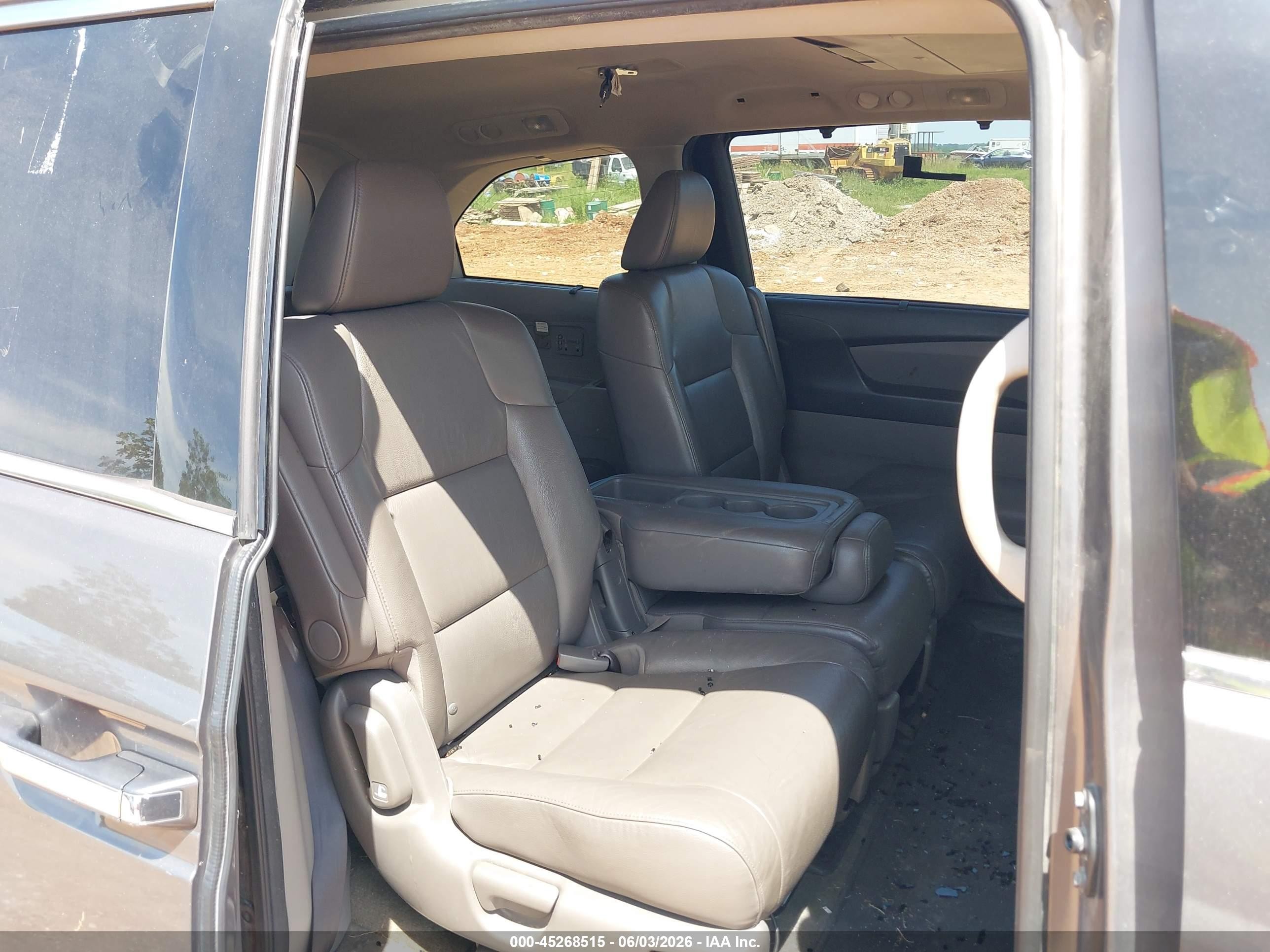 2012 Honda Odyssey Touring/touring Elite Gray vin: 5FNRL5H98CB006472