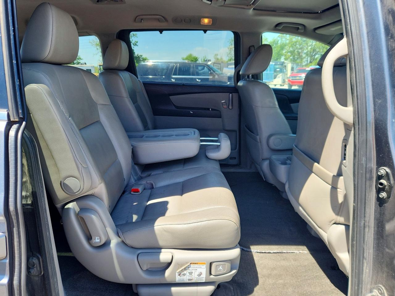2012 Honda Odyssey Touring Gray vin: 5FNRL5H98CB041576