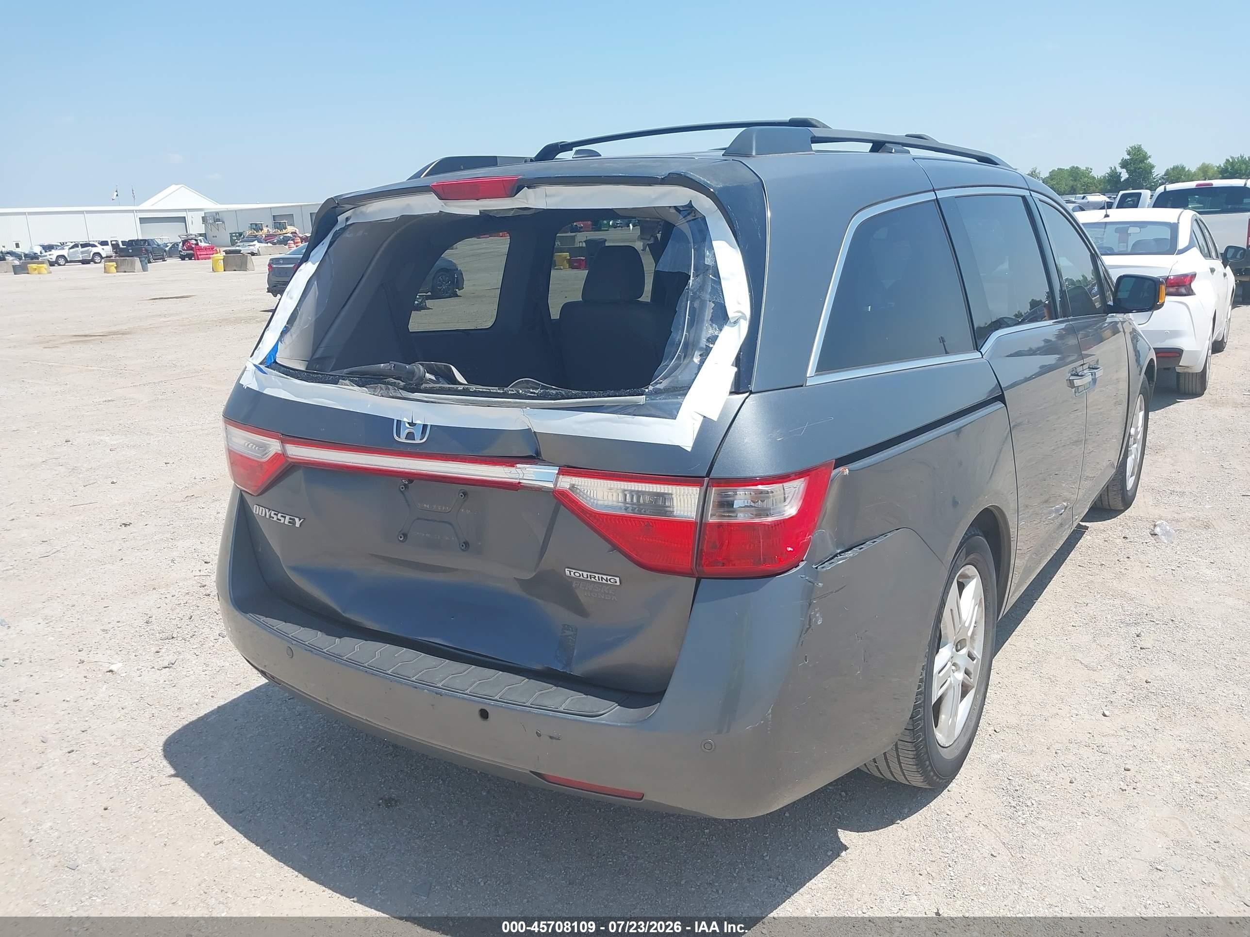 2012 Honda Odyssey Touring/touring Elite Gray vin: 5FNRL5H98CB078577