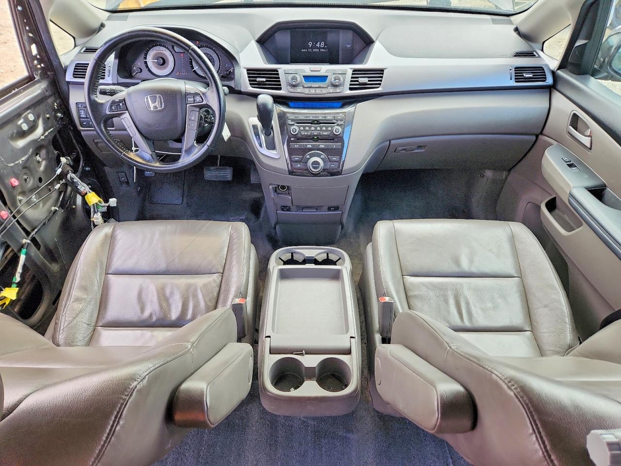 2012 Honda Odyssey Touring Gray vin: 5FNRL5H98CB088543