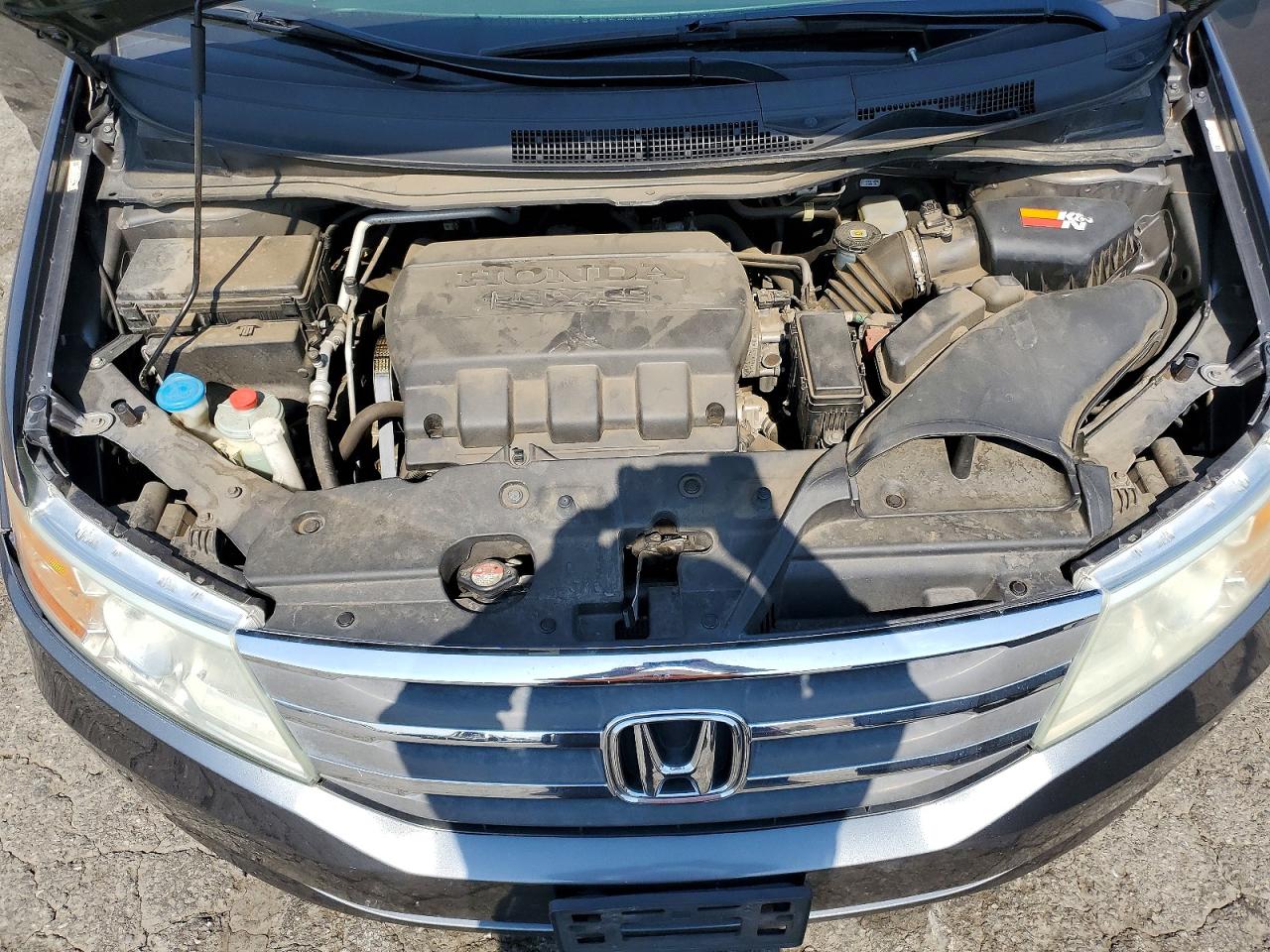 2012 Honda Odyssey Touring Gray vin: 5FNRL5H98CB120343