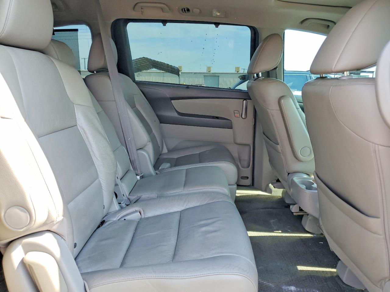 2012 Honda Odyssey Touring Gray vin: 5FNRL5H98CB120343