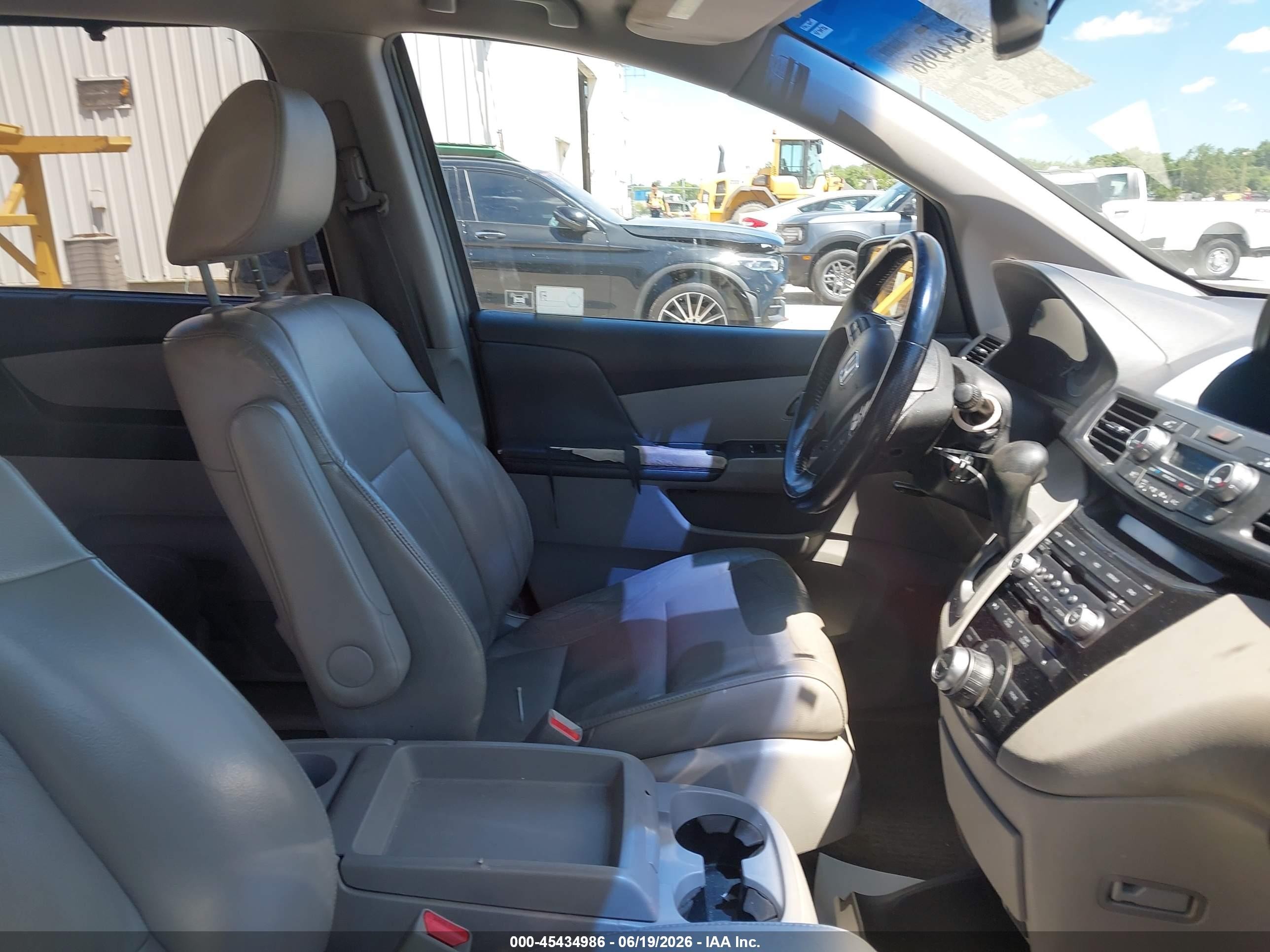 2012 Honda Odyssey Touring/touring Elite Gray vin: 5FNRL5H98CB120360