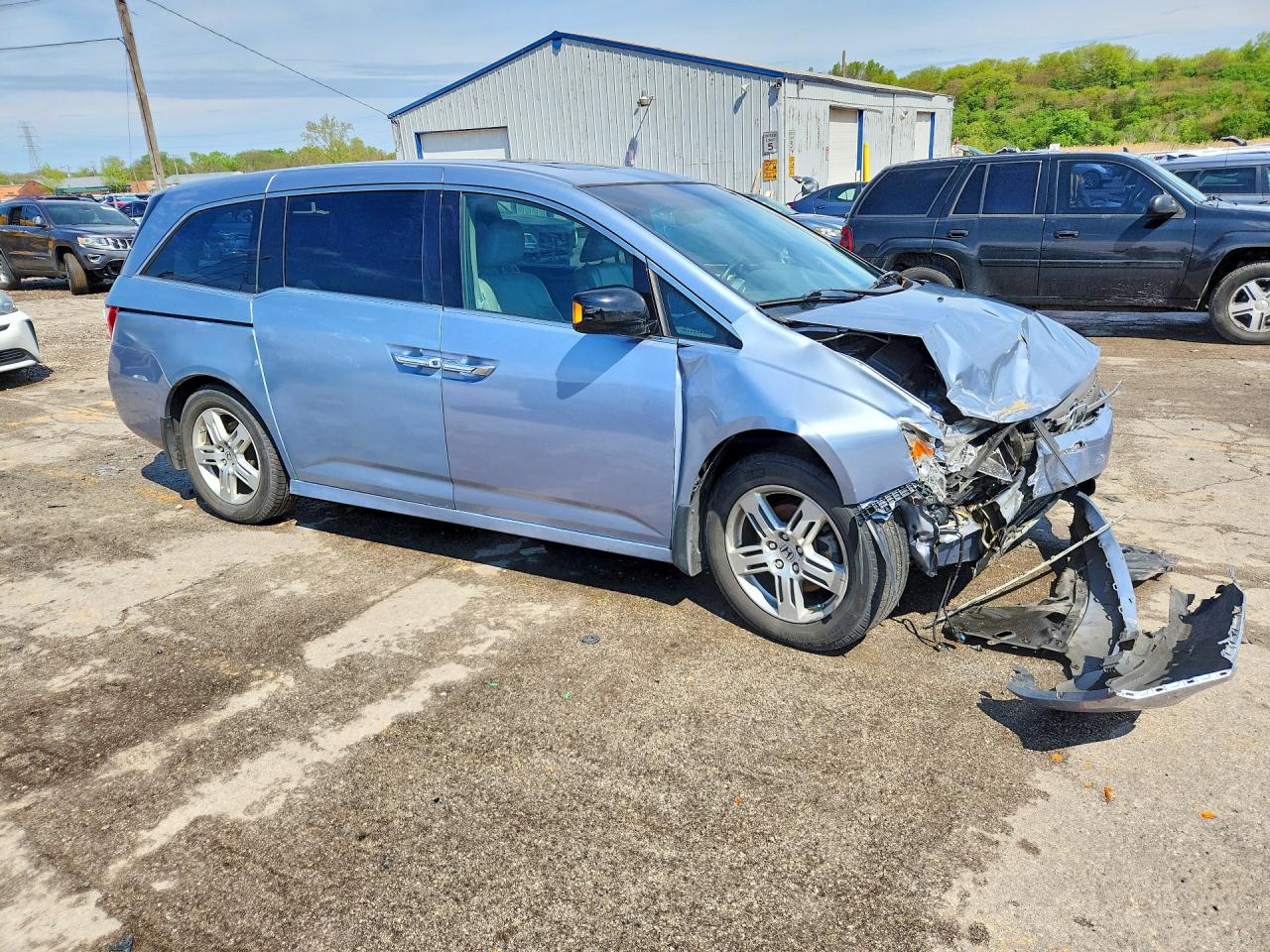 2012 Honda Odyssey Touring Blue vin: 5FNRL5H98CB124537