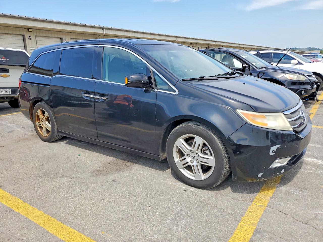 2012 Honda Odyssey Touring Black vin: 5FNRL5H98CB132086