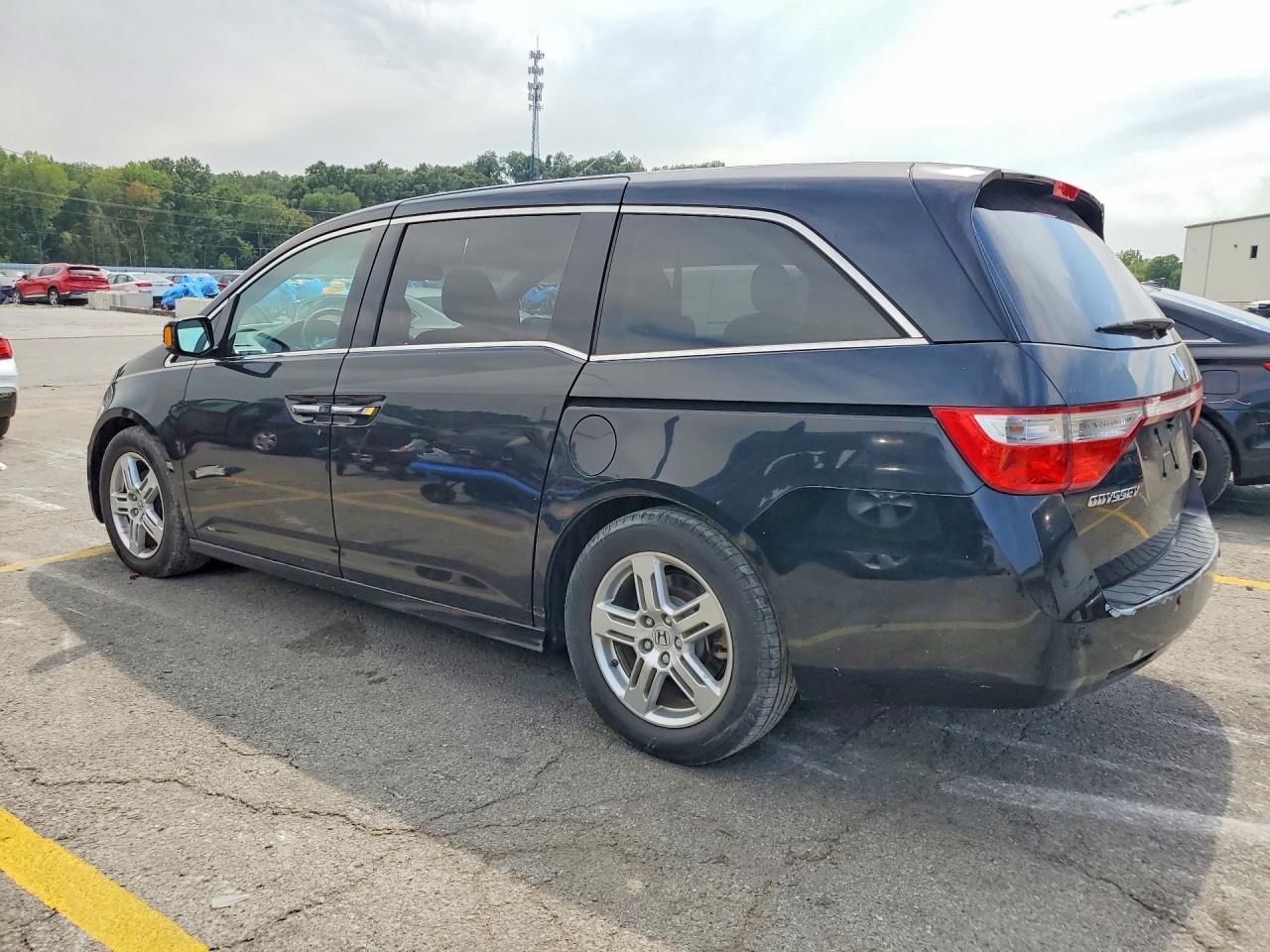 2012 Honda Odyssey Touring Black vin: 5FNRL5H98CB132086