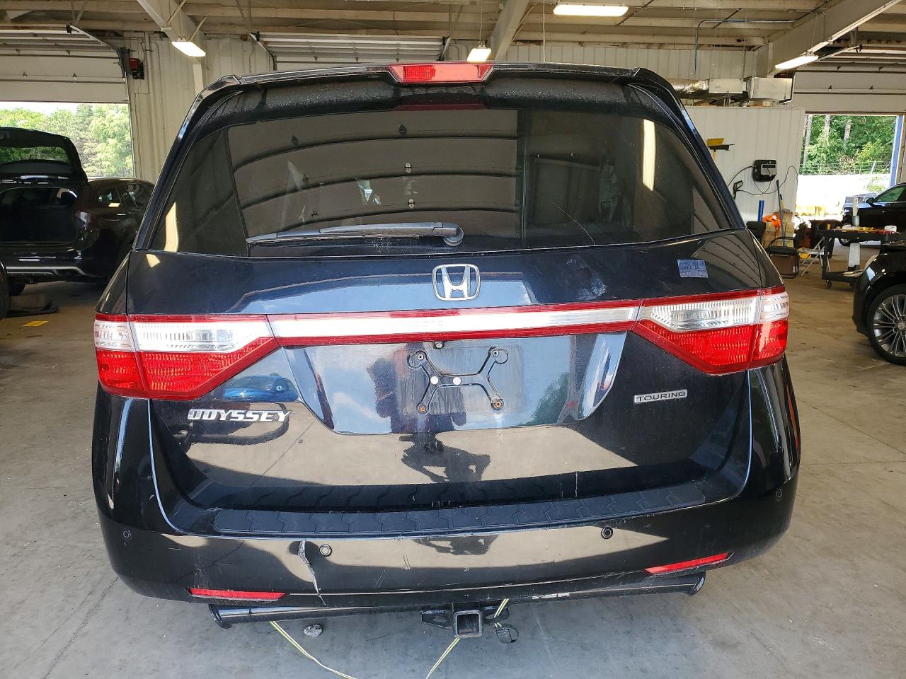 2013 Honda Odyssey Touring Black vin: 5FNRL5H98DB074725