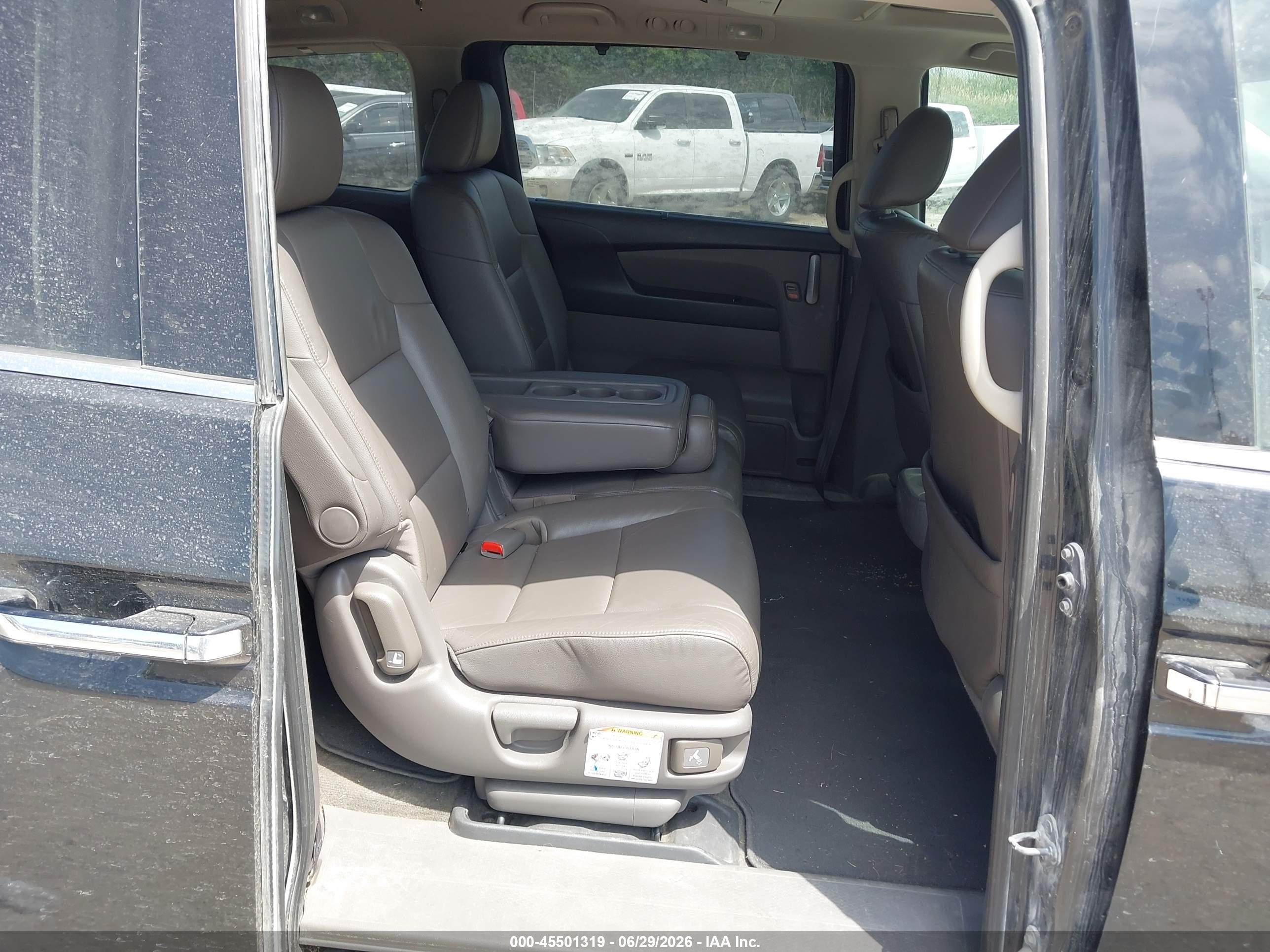 2013 Honda Odyssey Touring/touring Elite Black vin: 5FNRL5H98DB089922